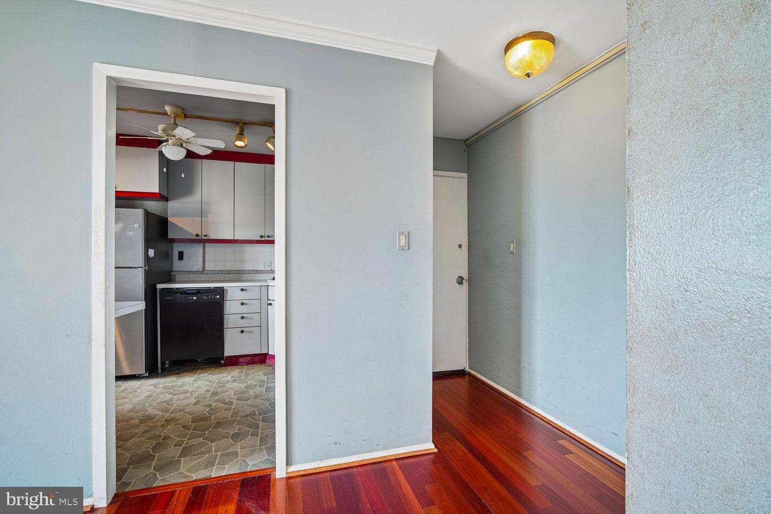 1111 UNIVERSITY BOULEVARD W 916-A
