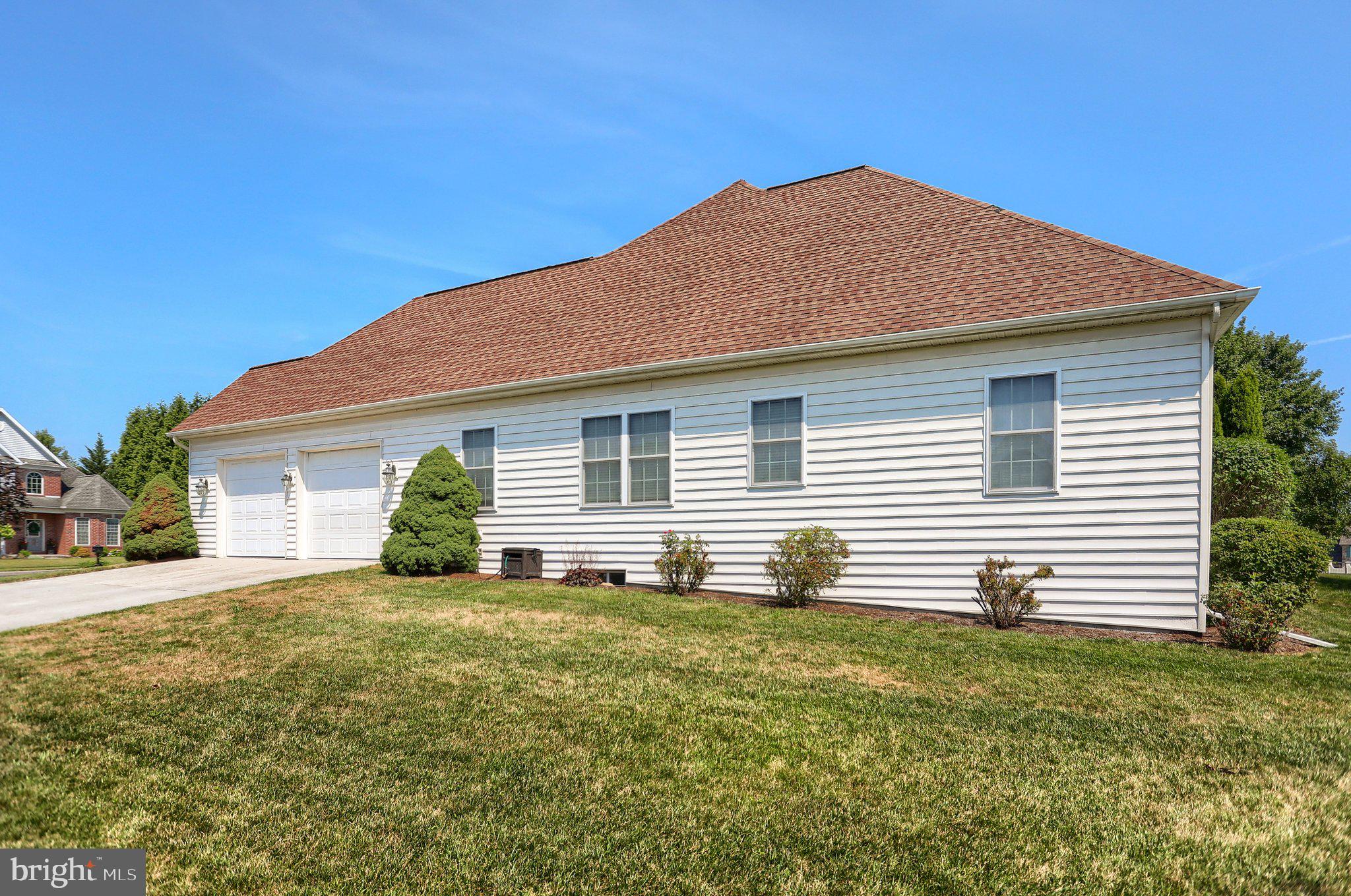 5127 JENNIFER CIRCLE