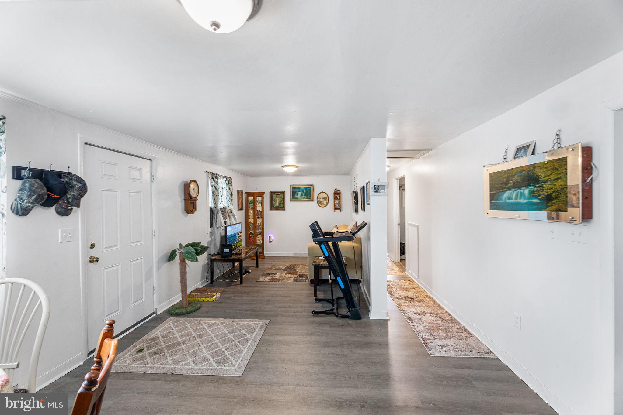 21899 LOVERS LANE