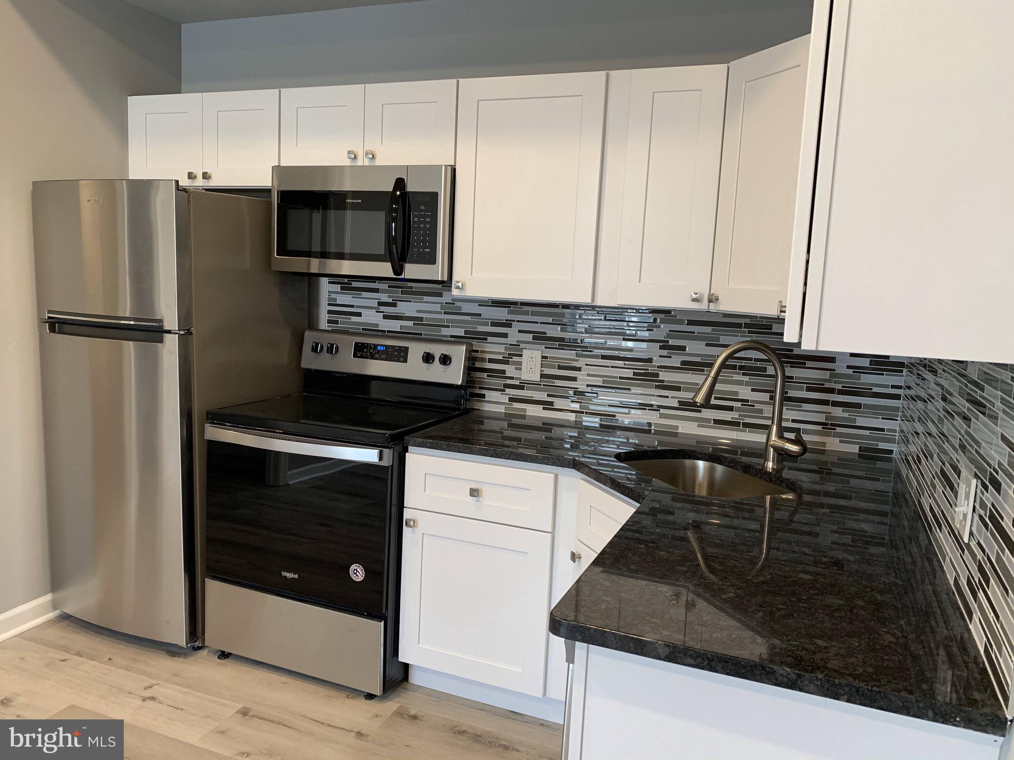 SPRUCE HILL - Commercial Sale