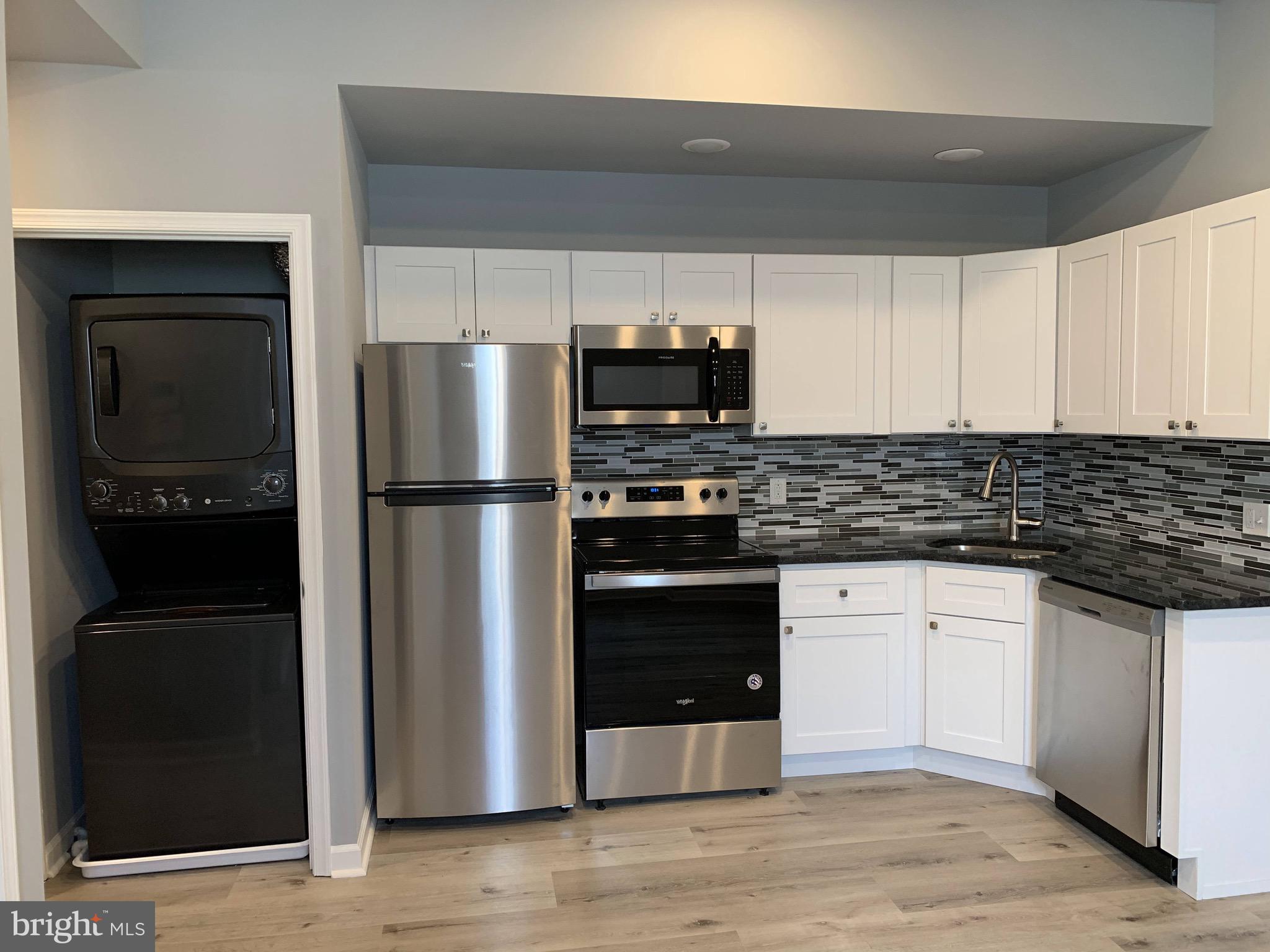 SPRUCE HILL - Commercial Sale