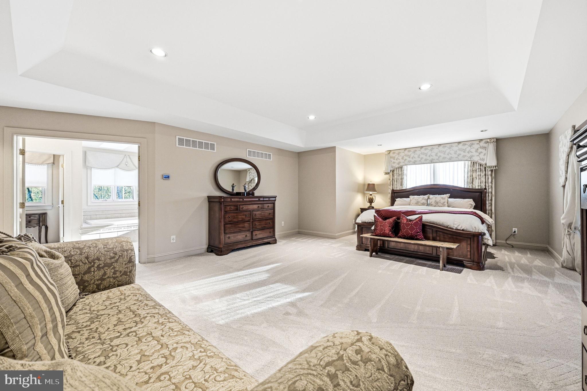 HICKORY HILL - Residential