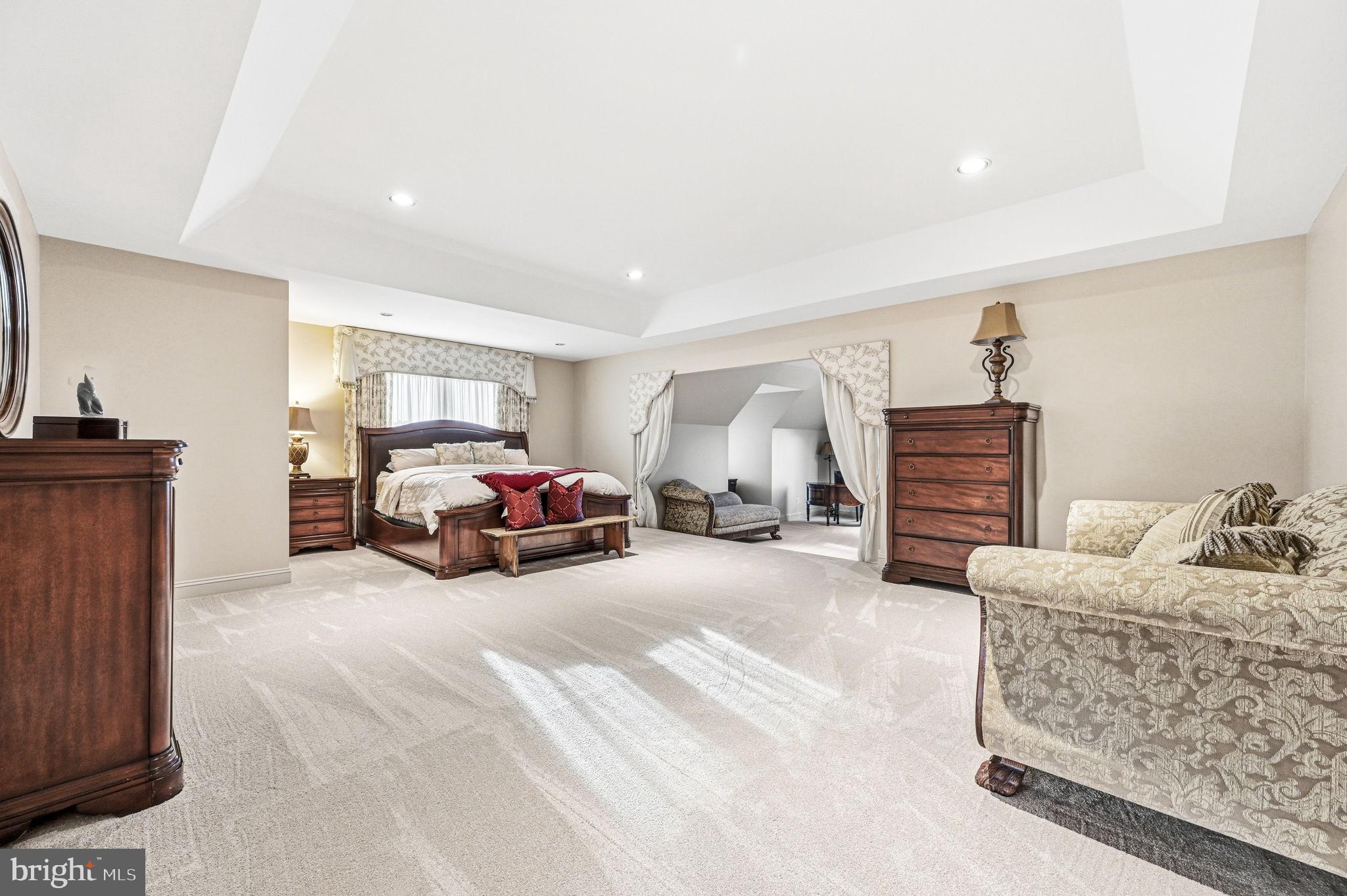 HICKORY HILL - Residential