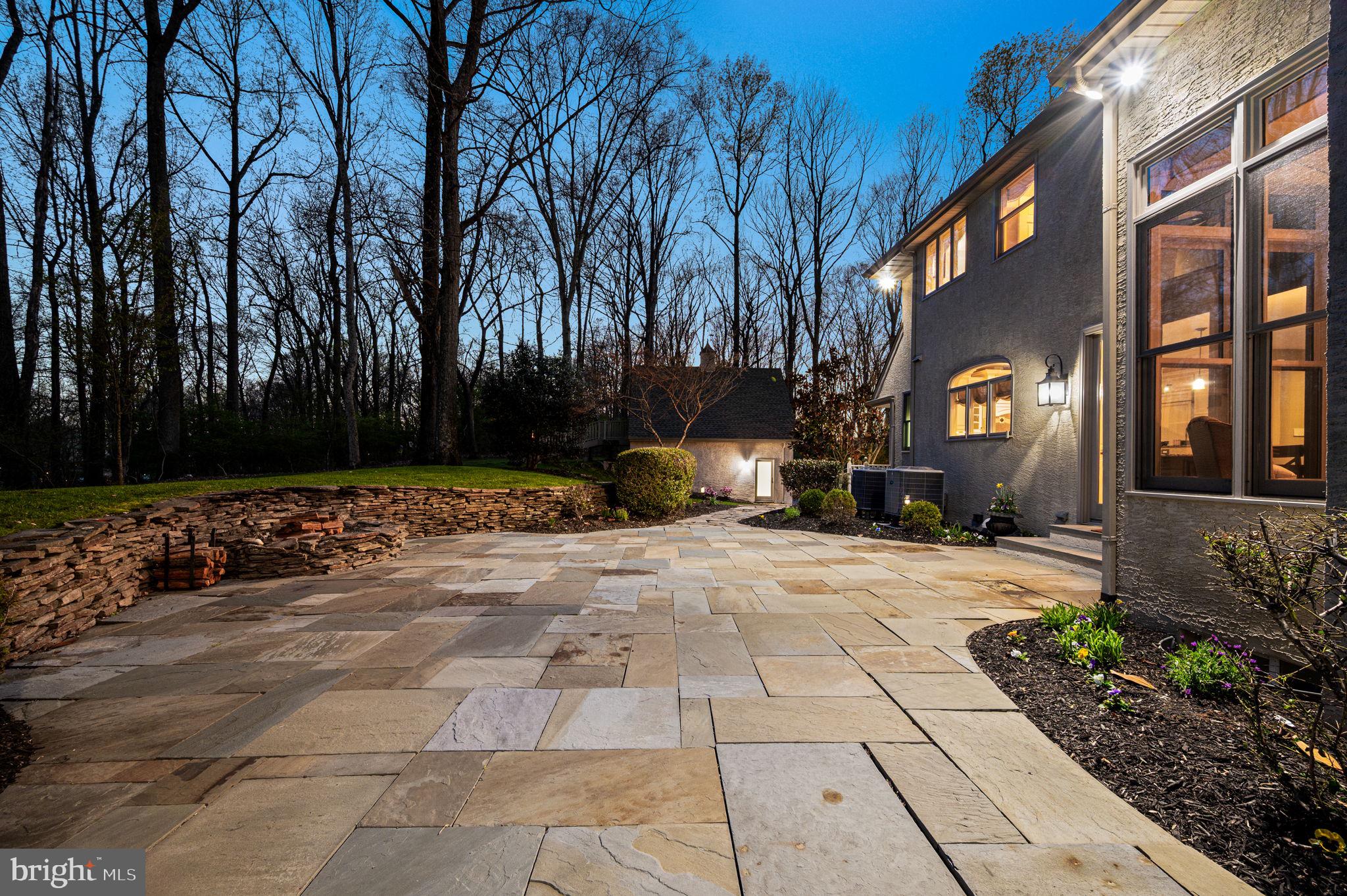 HICKORY HILL - Residential