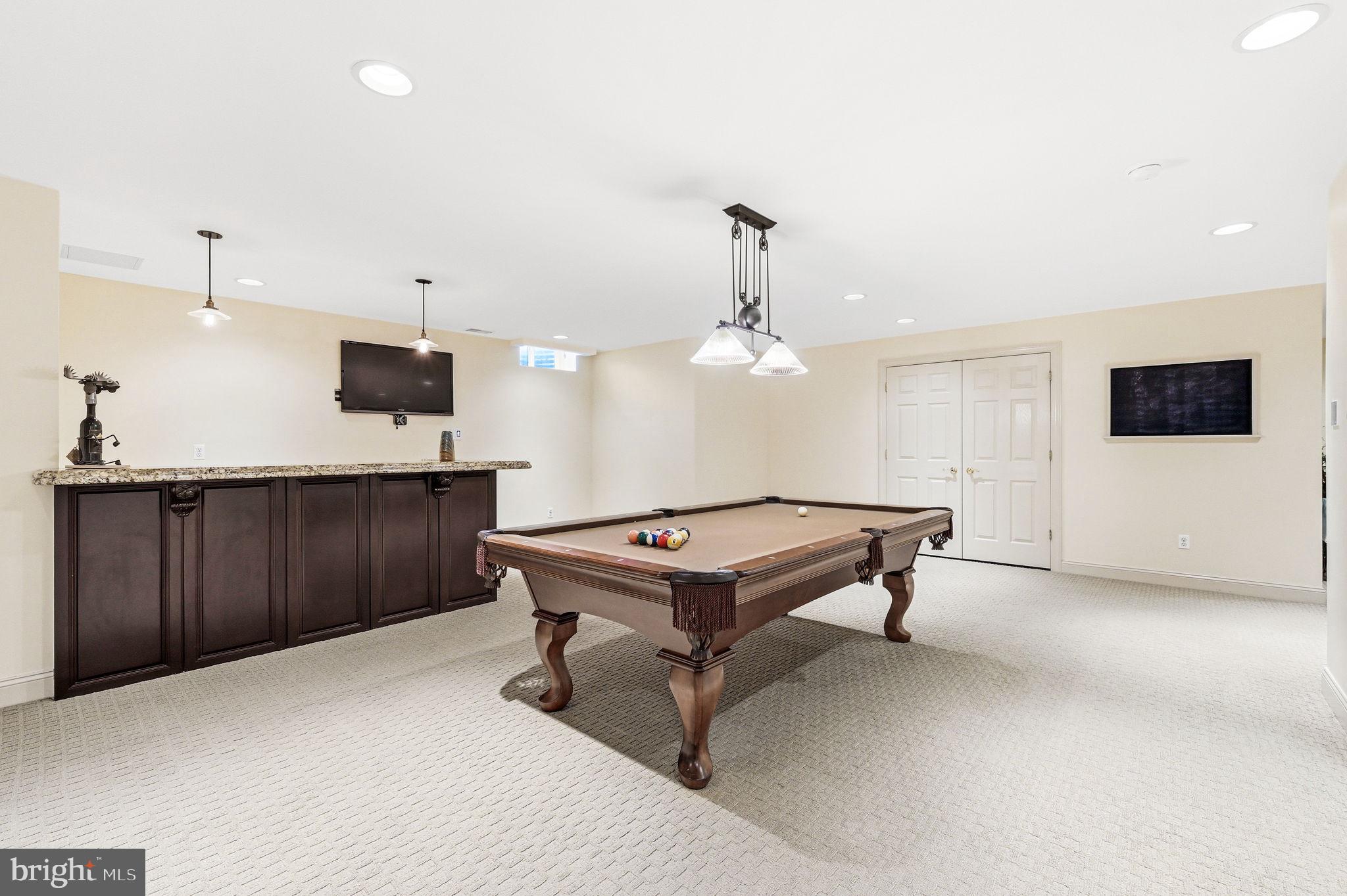 HICKORY HILL - Residential