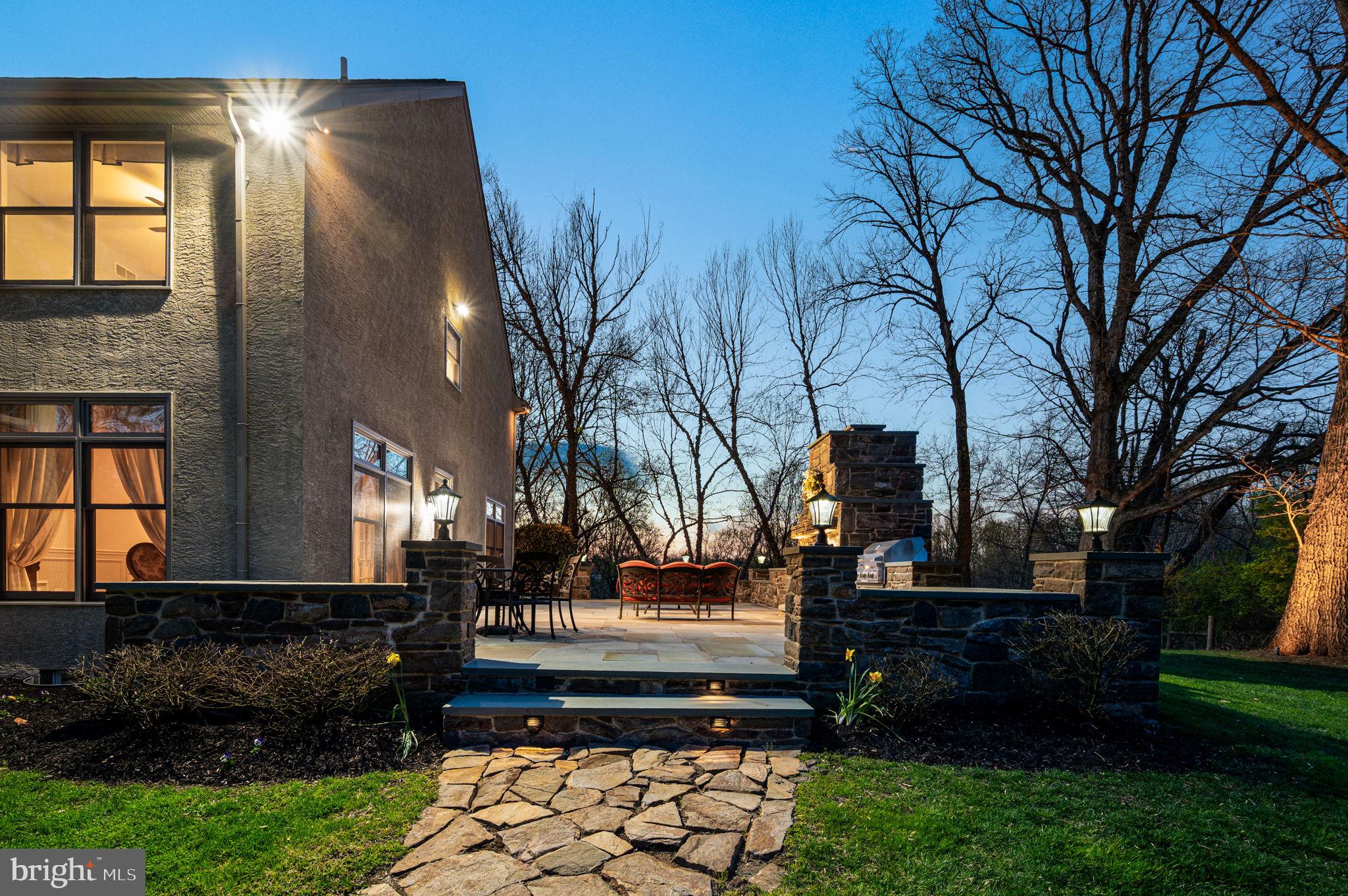 HICKORY HILL - Residential