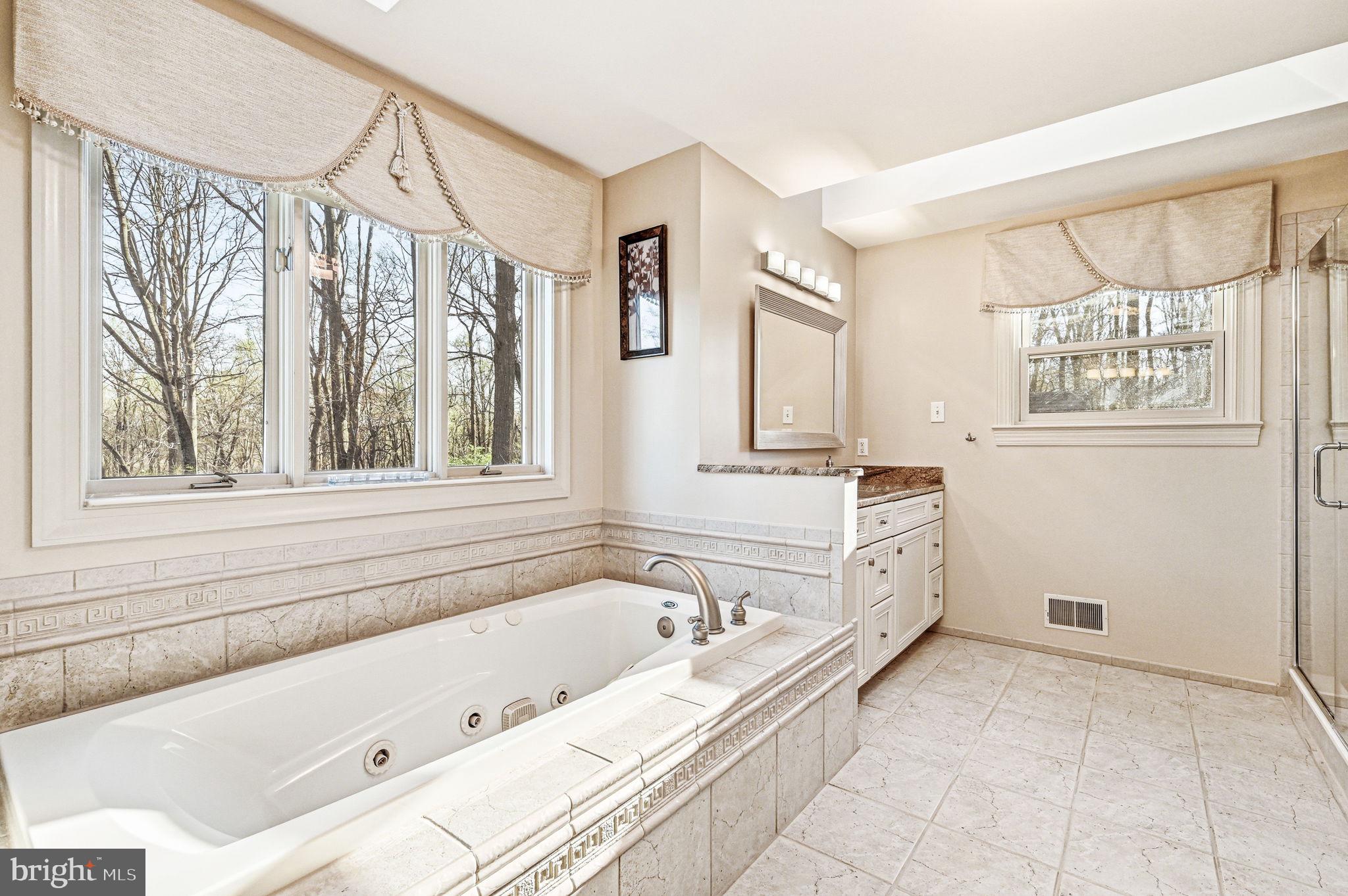 HICKORY HILL - Residential