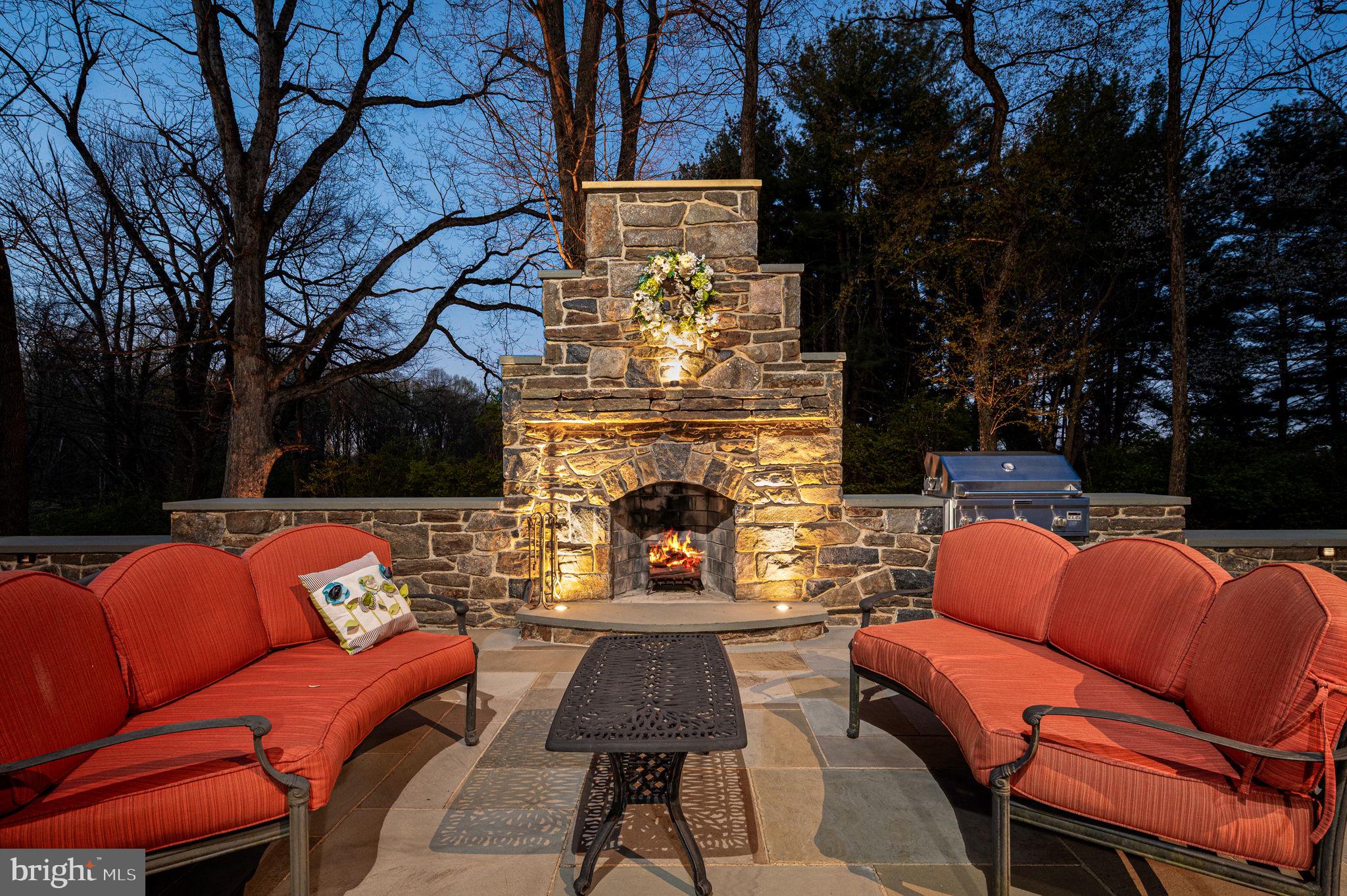 HICKORY HILL - Residential