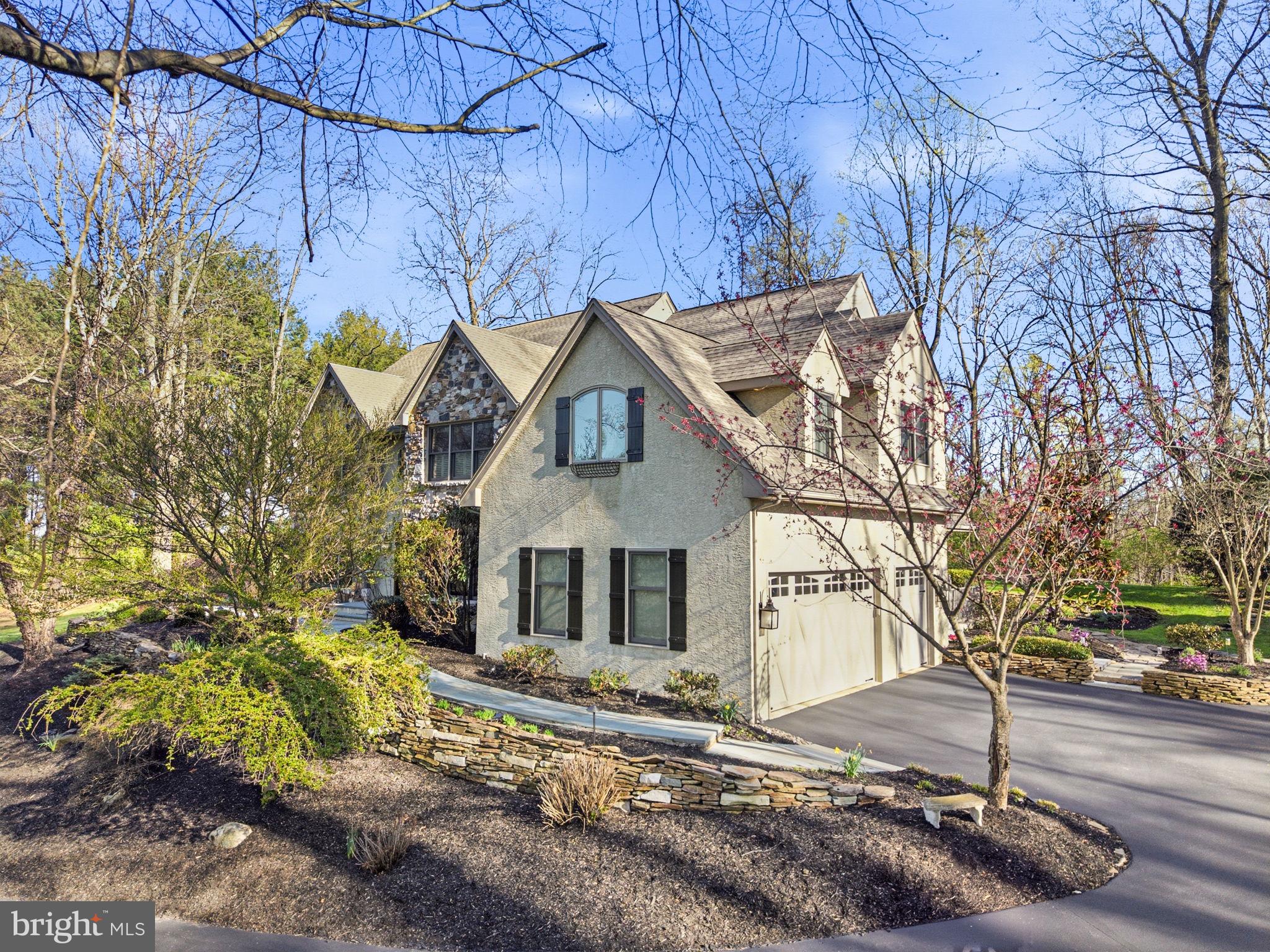 HICKORY HILL - Residential