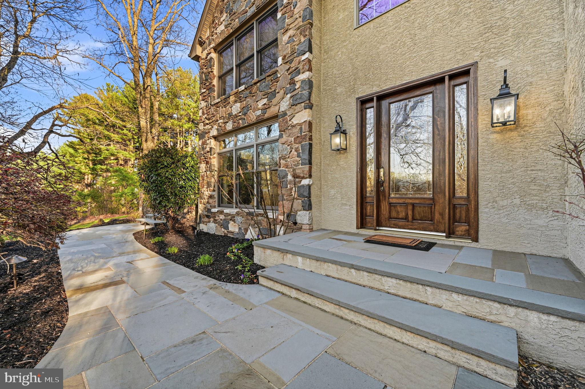 HICKORY HILL - Residential