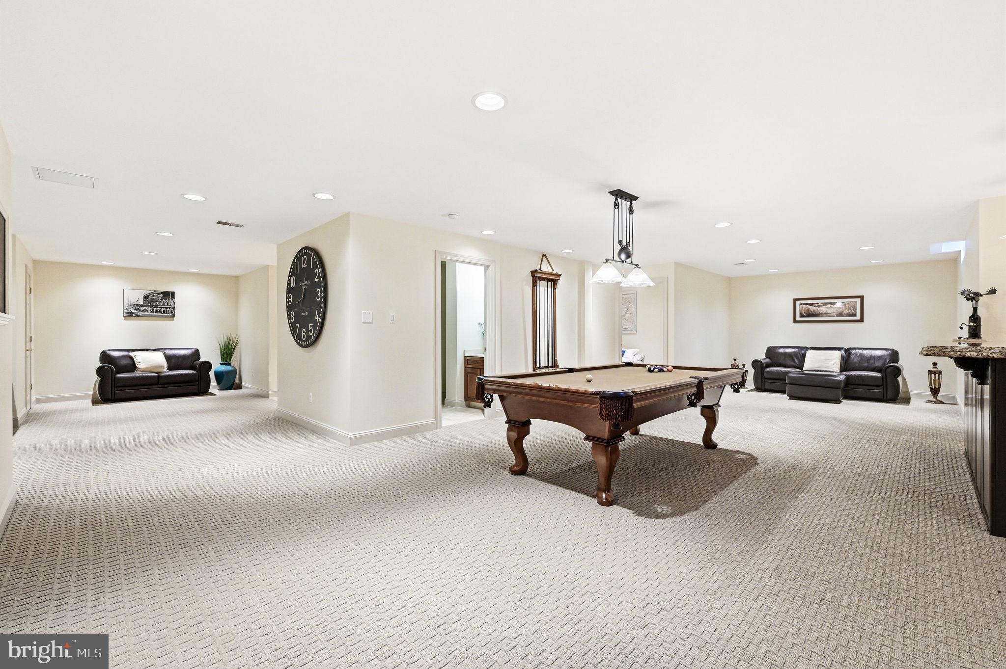 HICKORY HILL - Residential