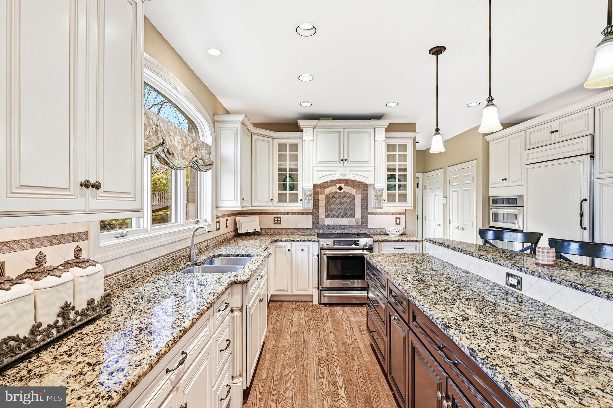 HICKORY HILL - Residential