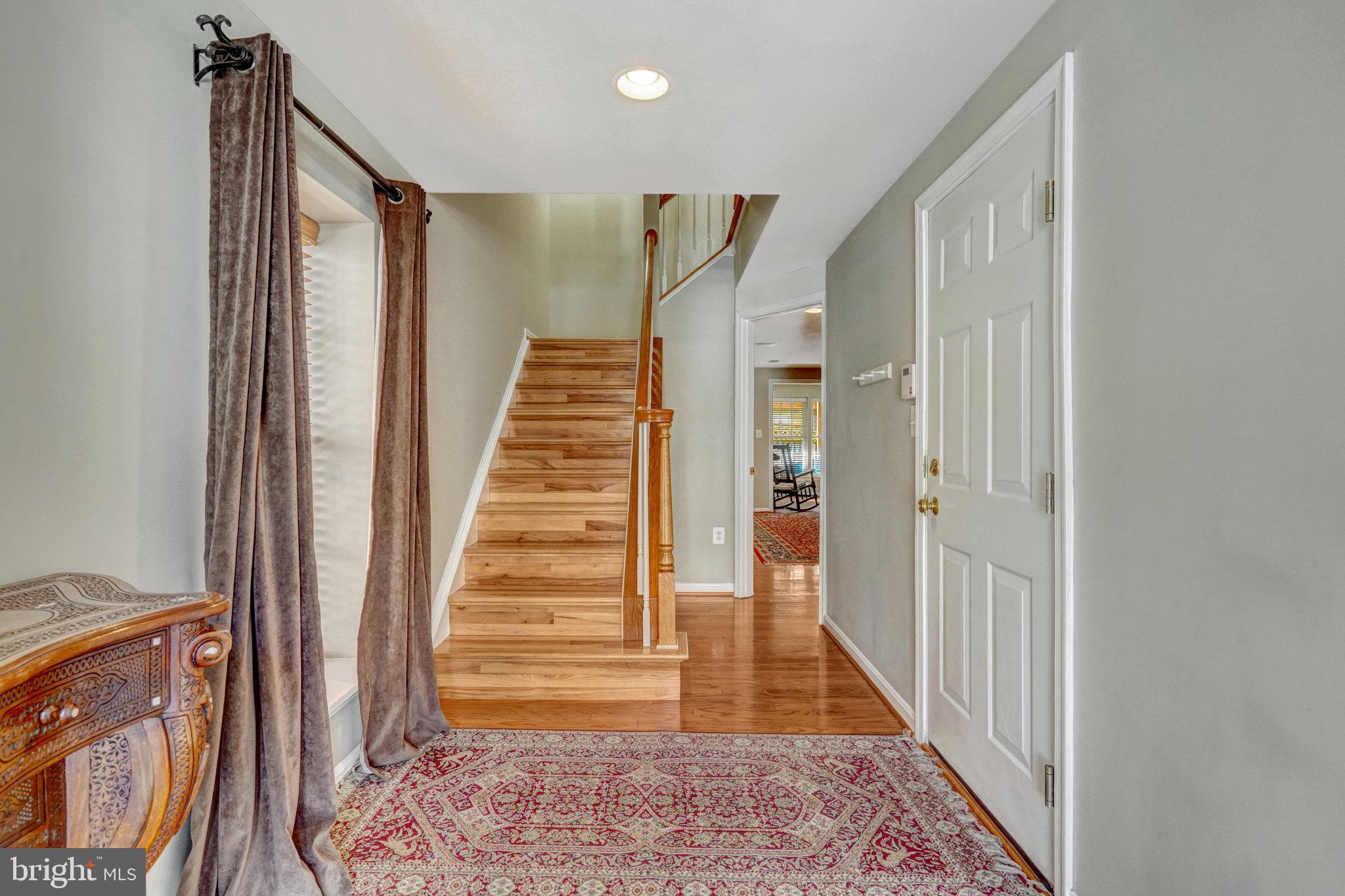 FAIRFAX CENTER LANDBAY - Residential