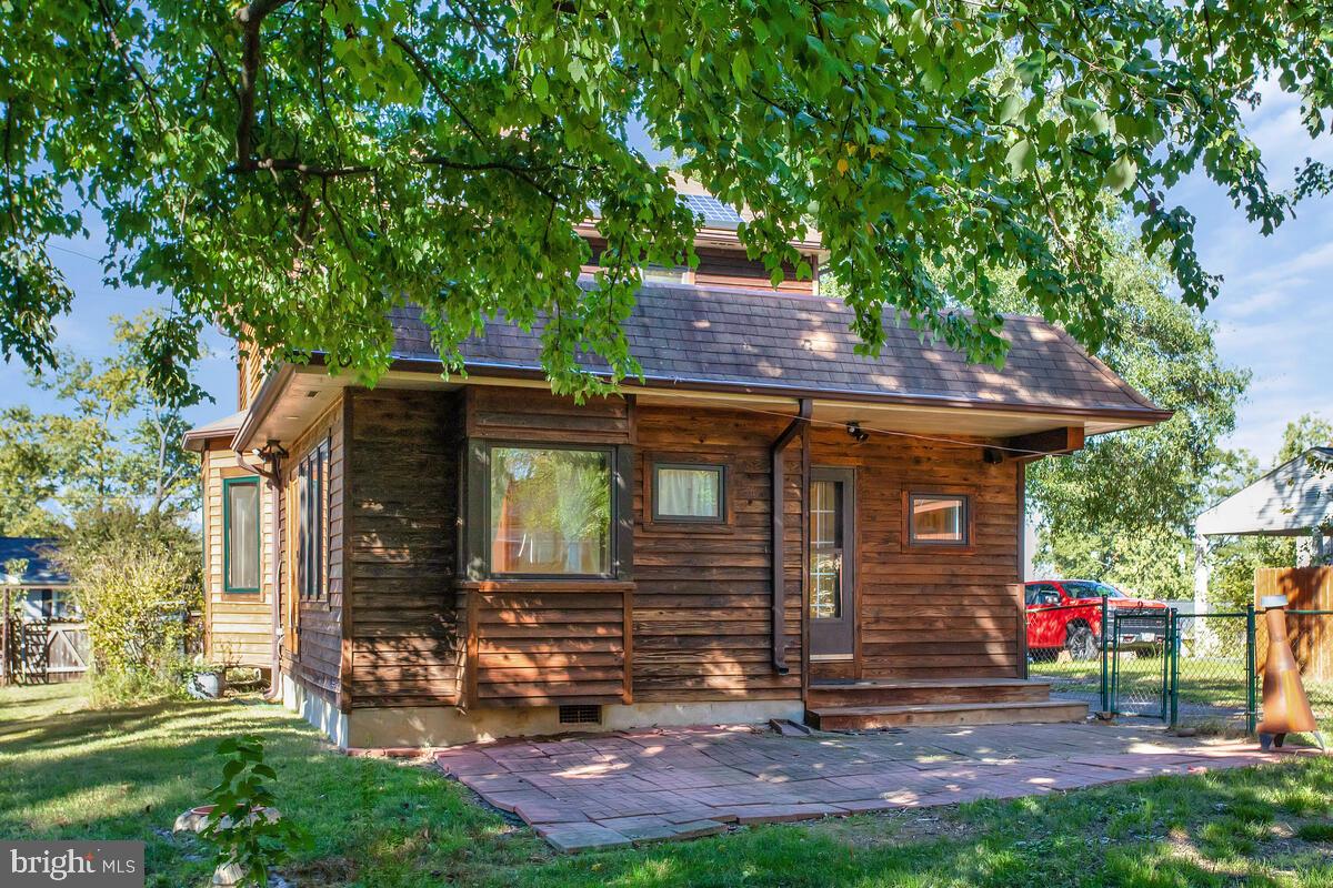 BERWYN HEIGHTS - Residential