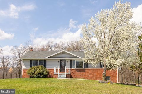 Mobile Home For Sale - 25 Nelson Lane<br/> Morgan County, BERKELEY SPRINGS, WV 25411