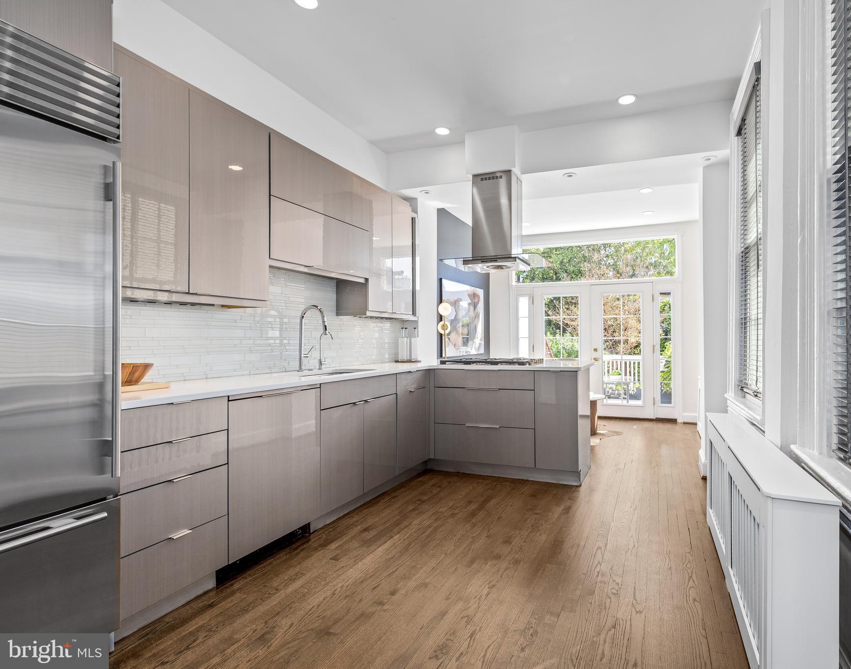 GEORGETOWN - Residential