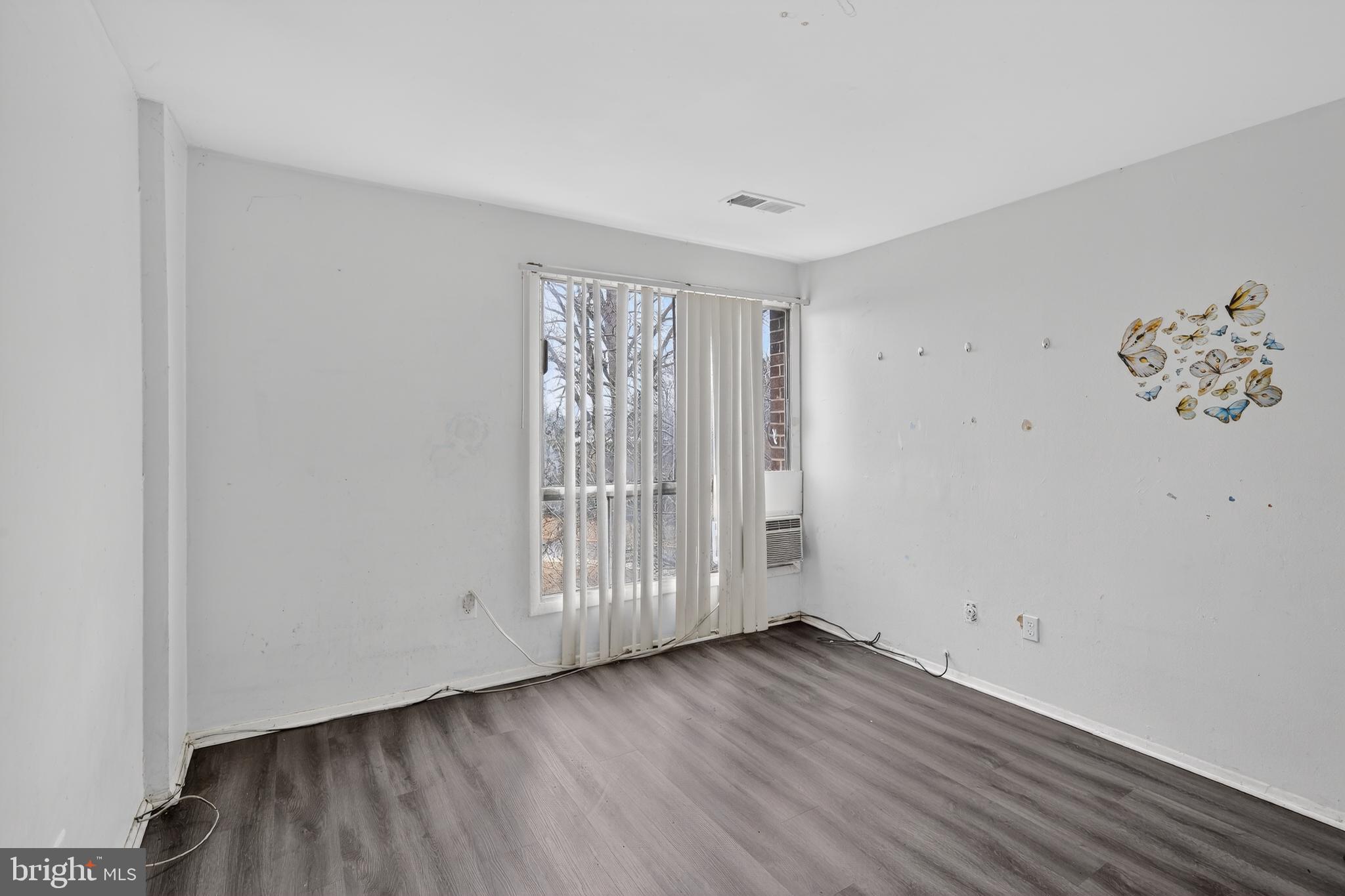 BEDFORD TOWNE - Residential