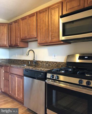 PRESIDENTIAL TOWERS - Residential