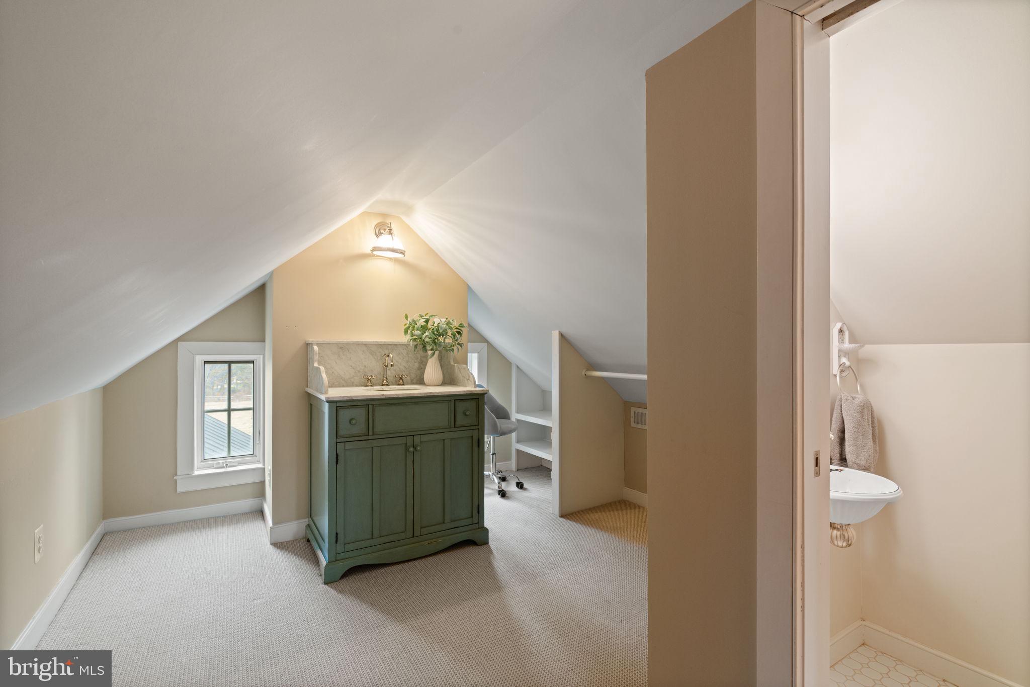 ANGELOS-URBAN - Residential