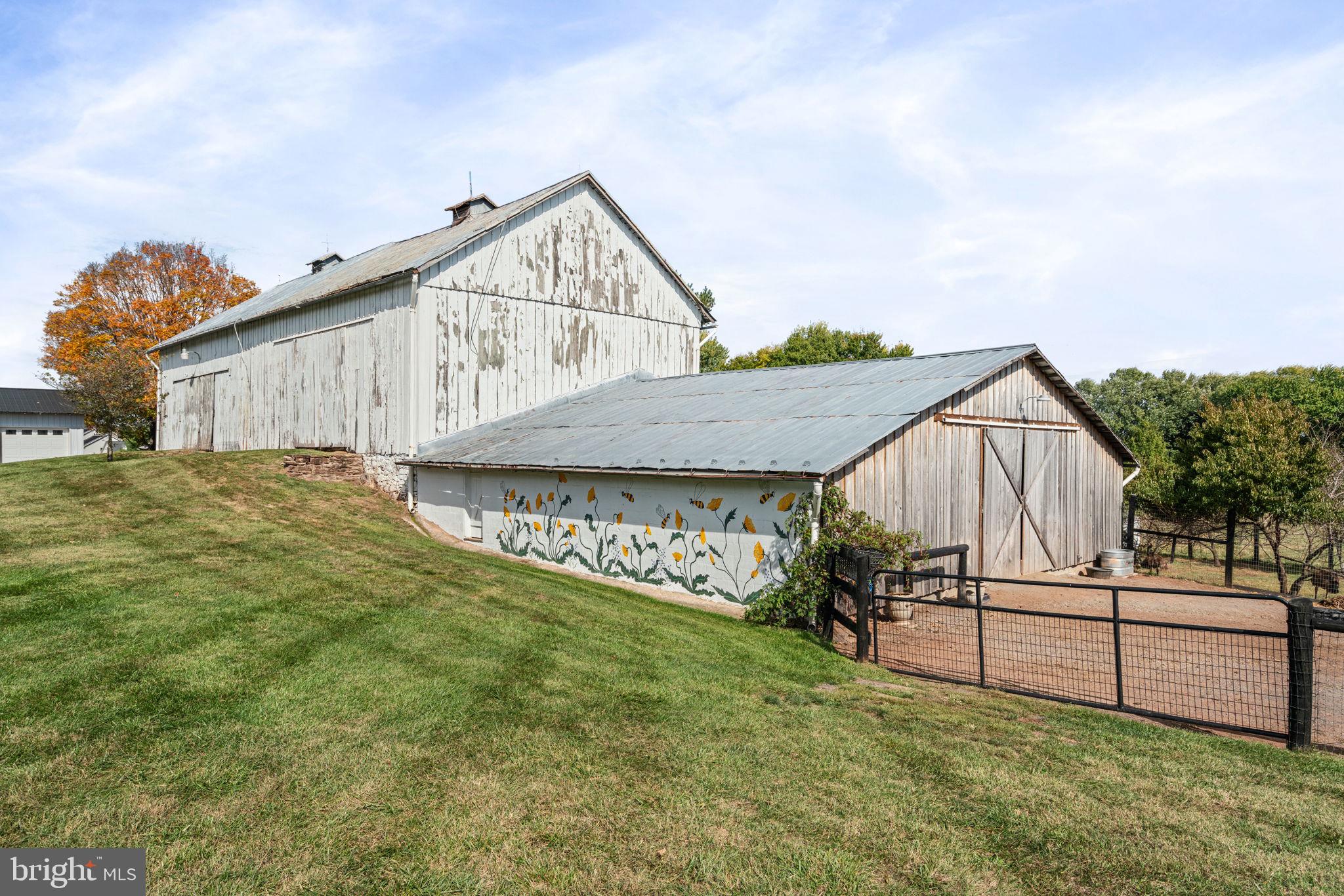 ANGELOS-URBAN - Residential