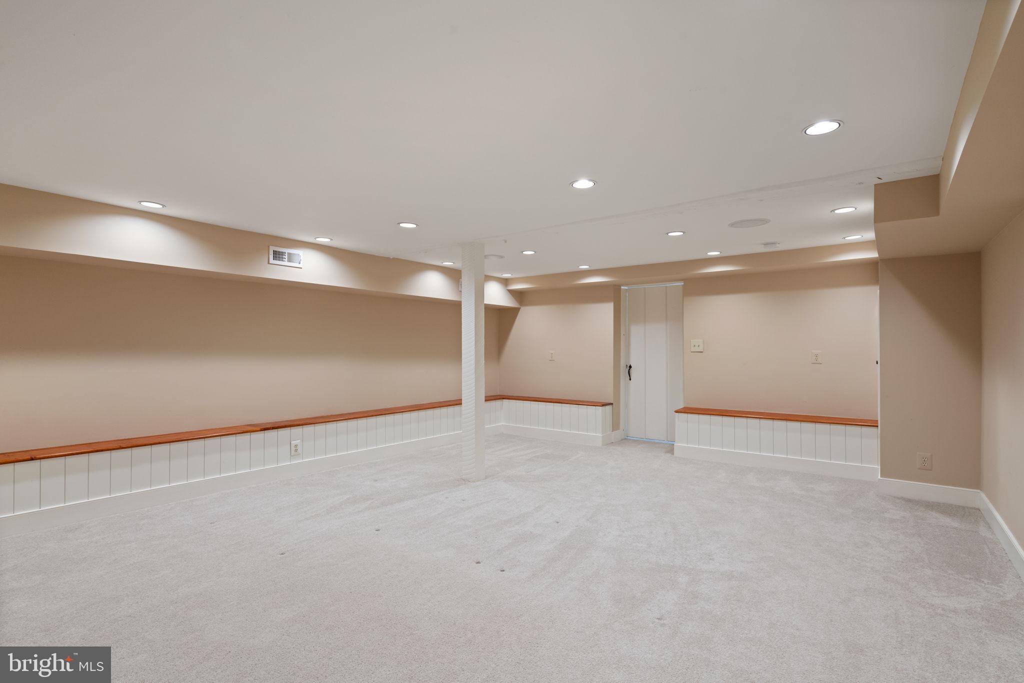 ANGELOS-URBAN - Residential