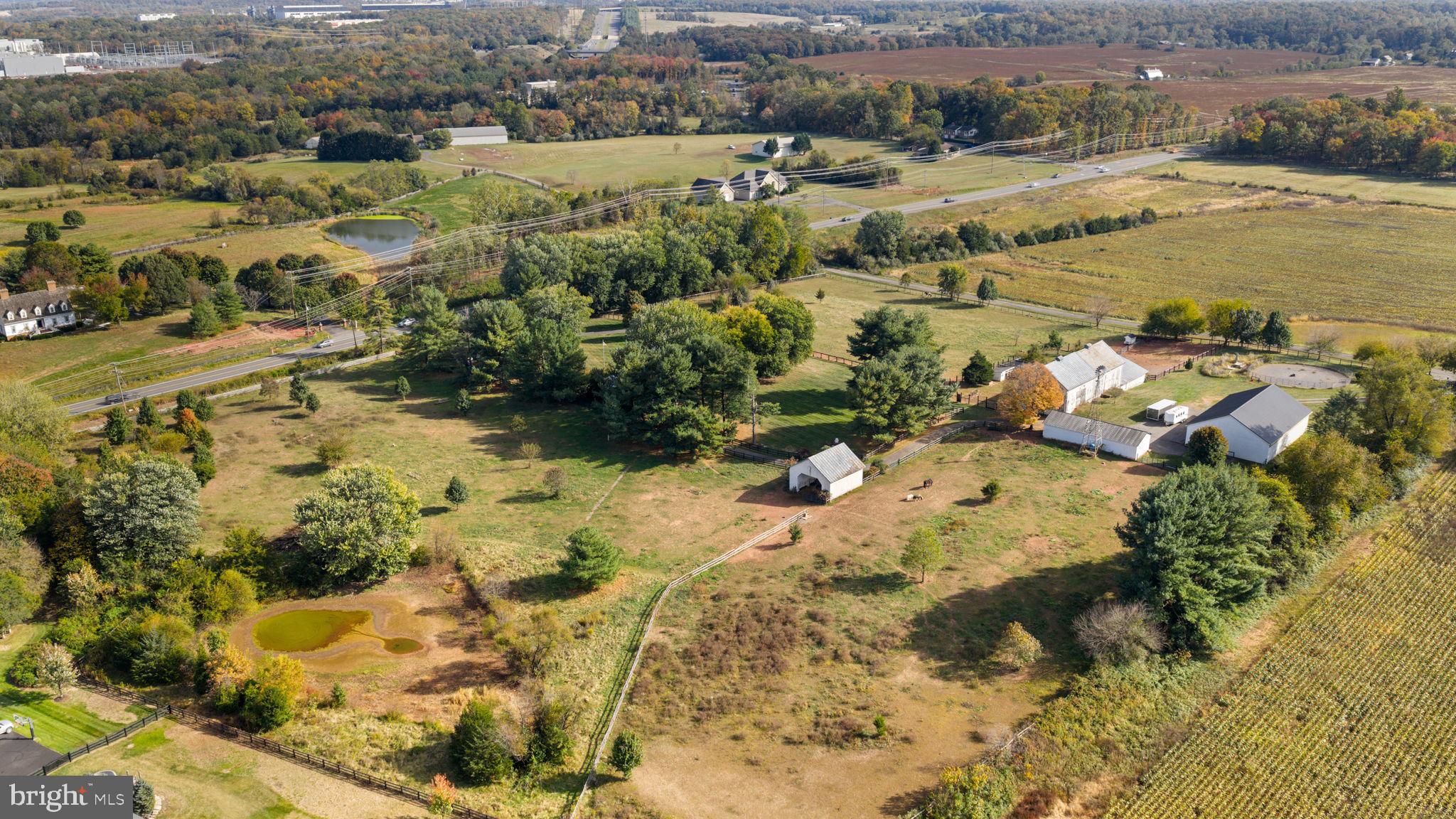 ANGELOS-URBAN - Residential