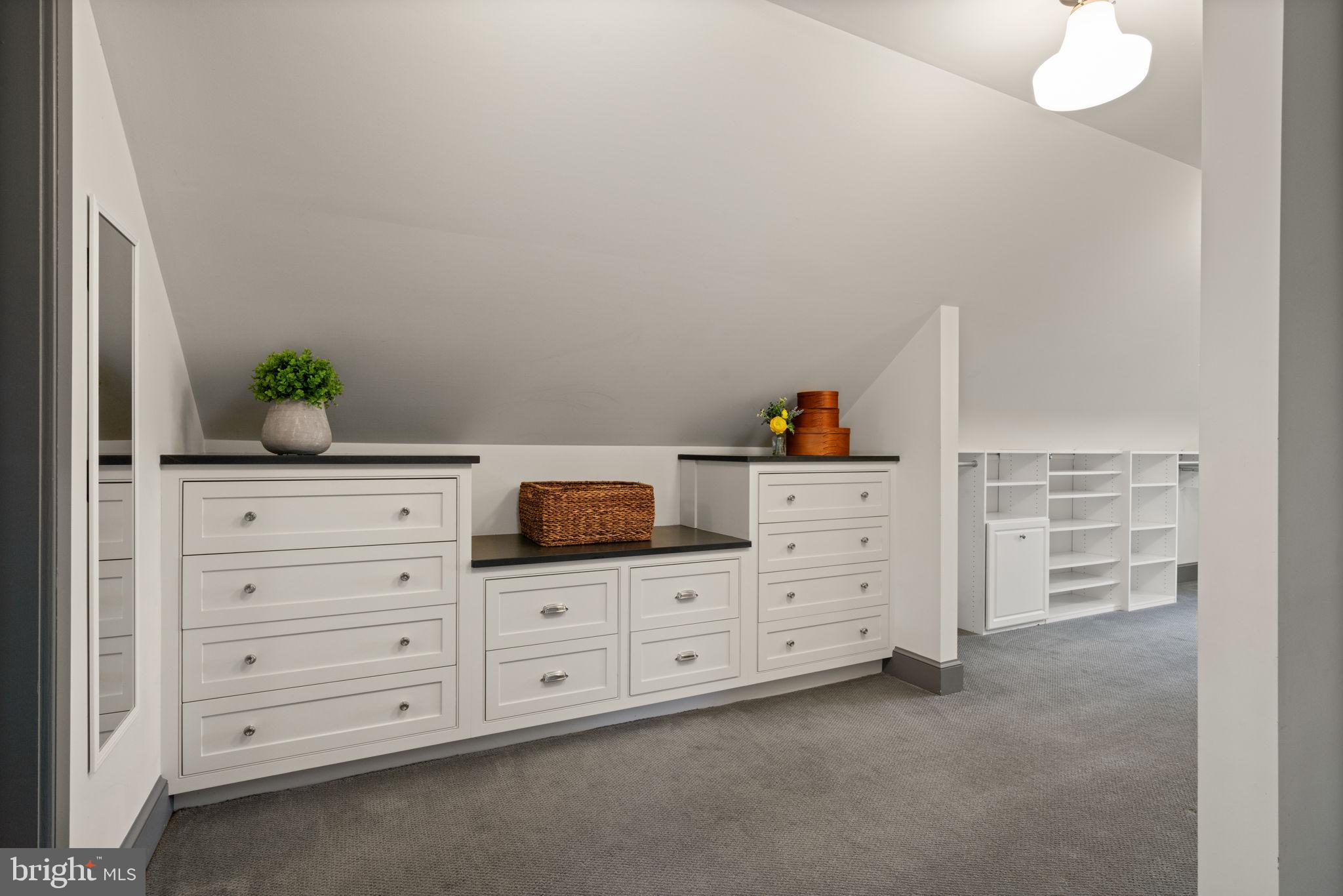 ANGELOS-URBAN - Residential