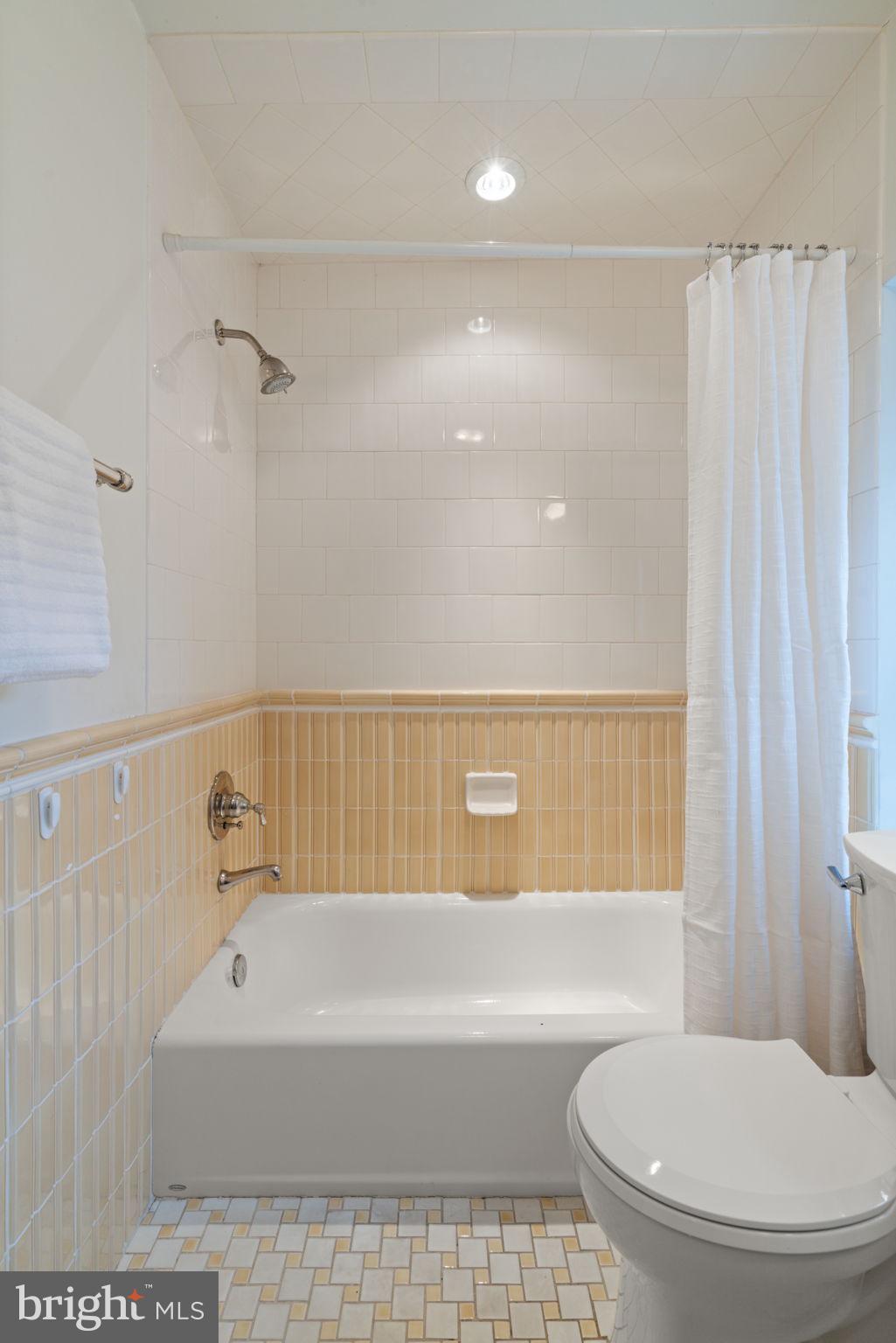 ANGELOS-URBAN - Residential