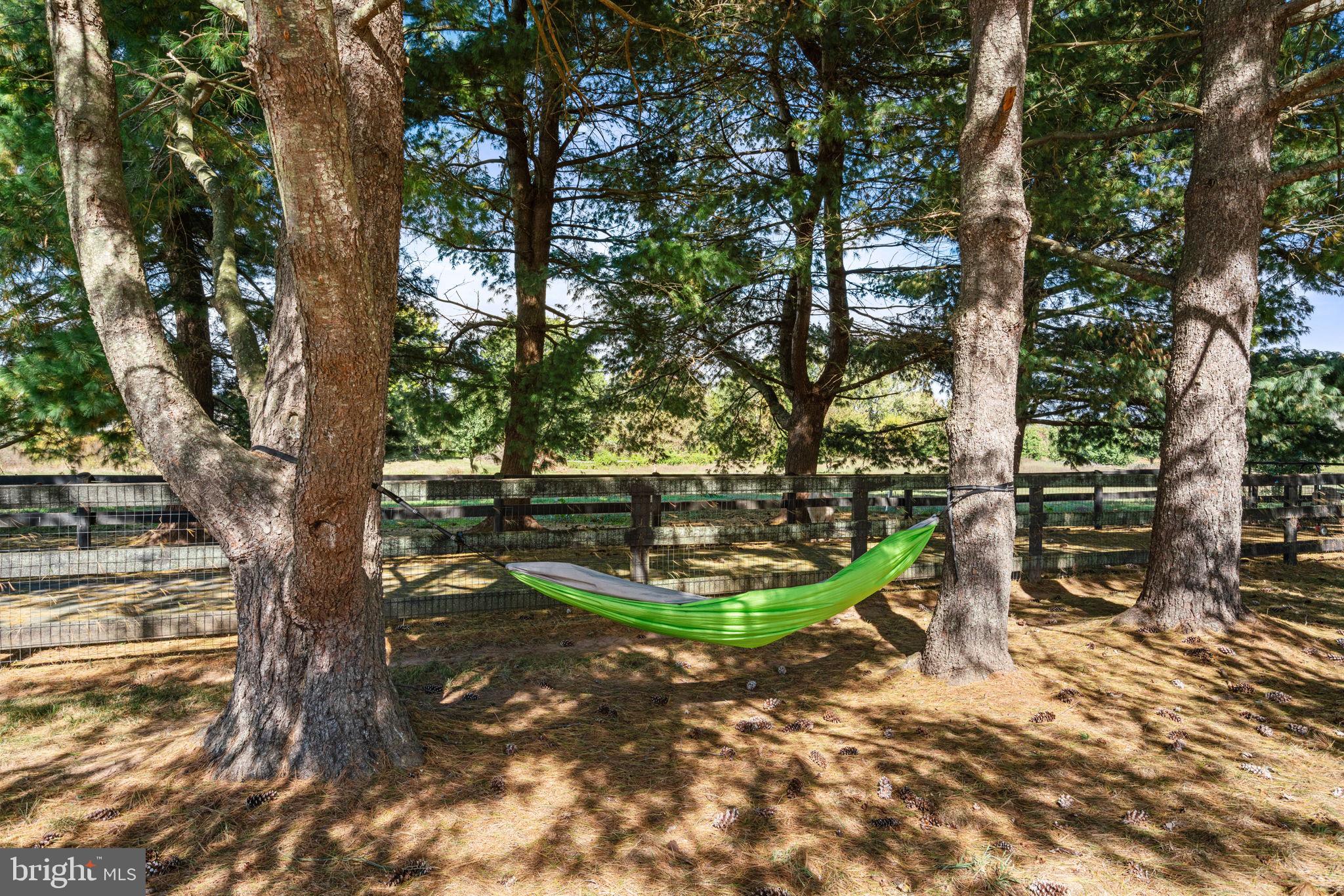 ANGELOS-URBAN - Residential