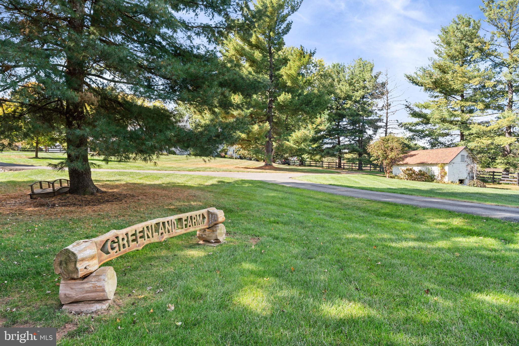 ANGELOS-URBAN - Residential