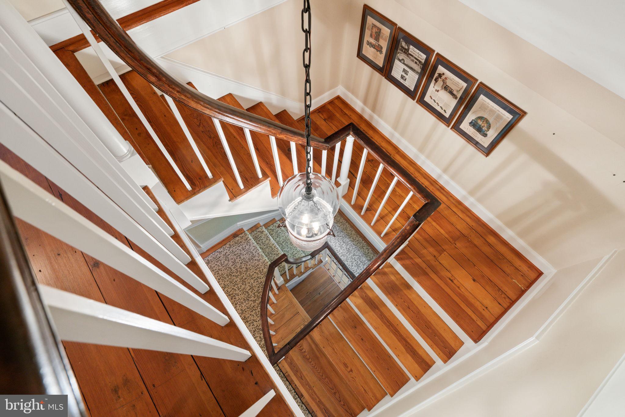 ANGELOS-URBAN - Residential