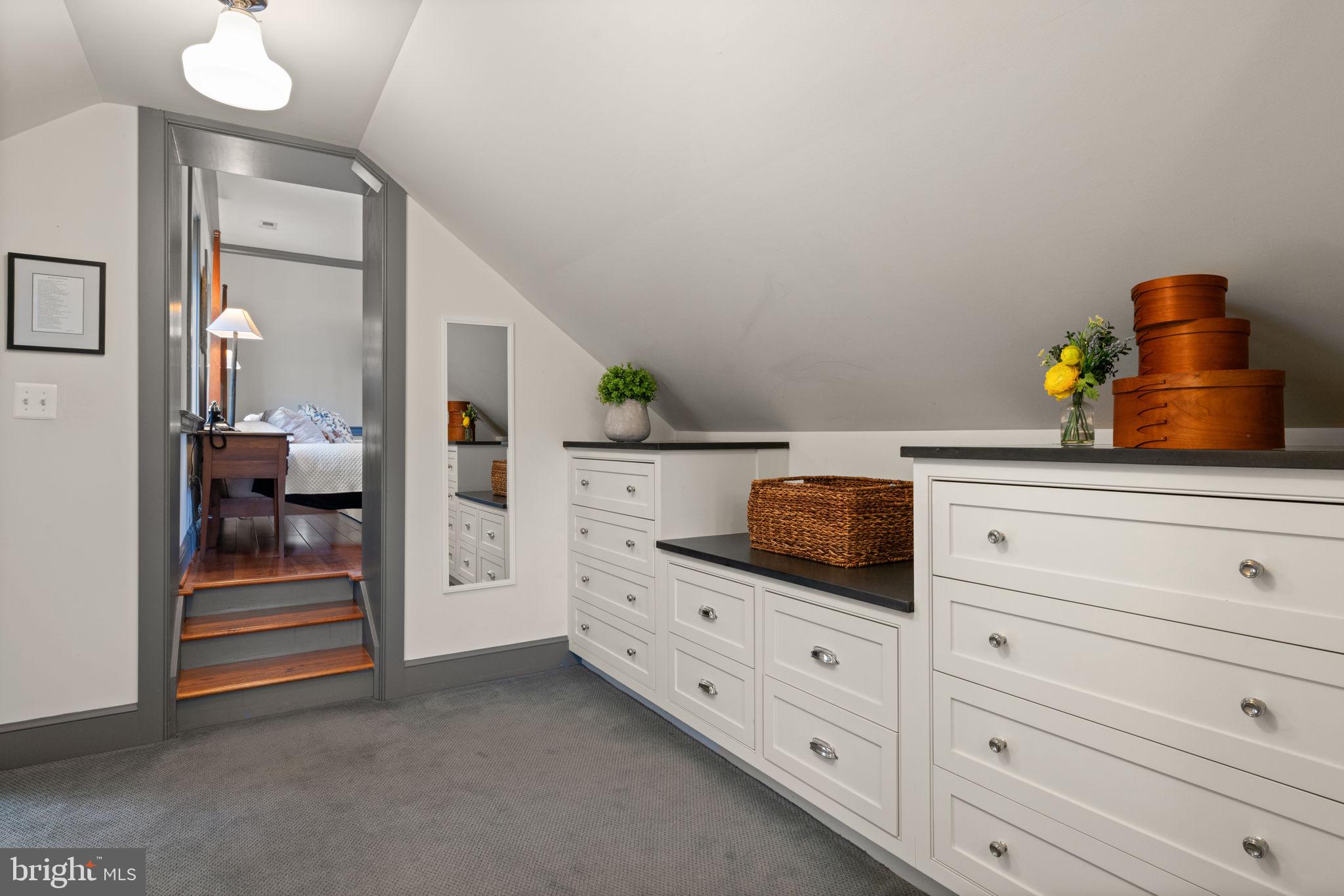 ANGELOS-URBAN - Residential