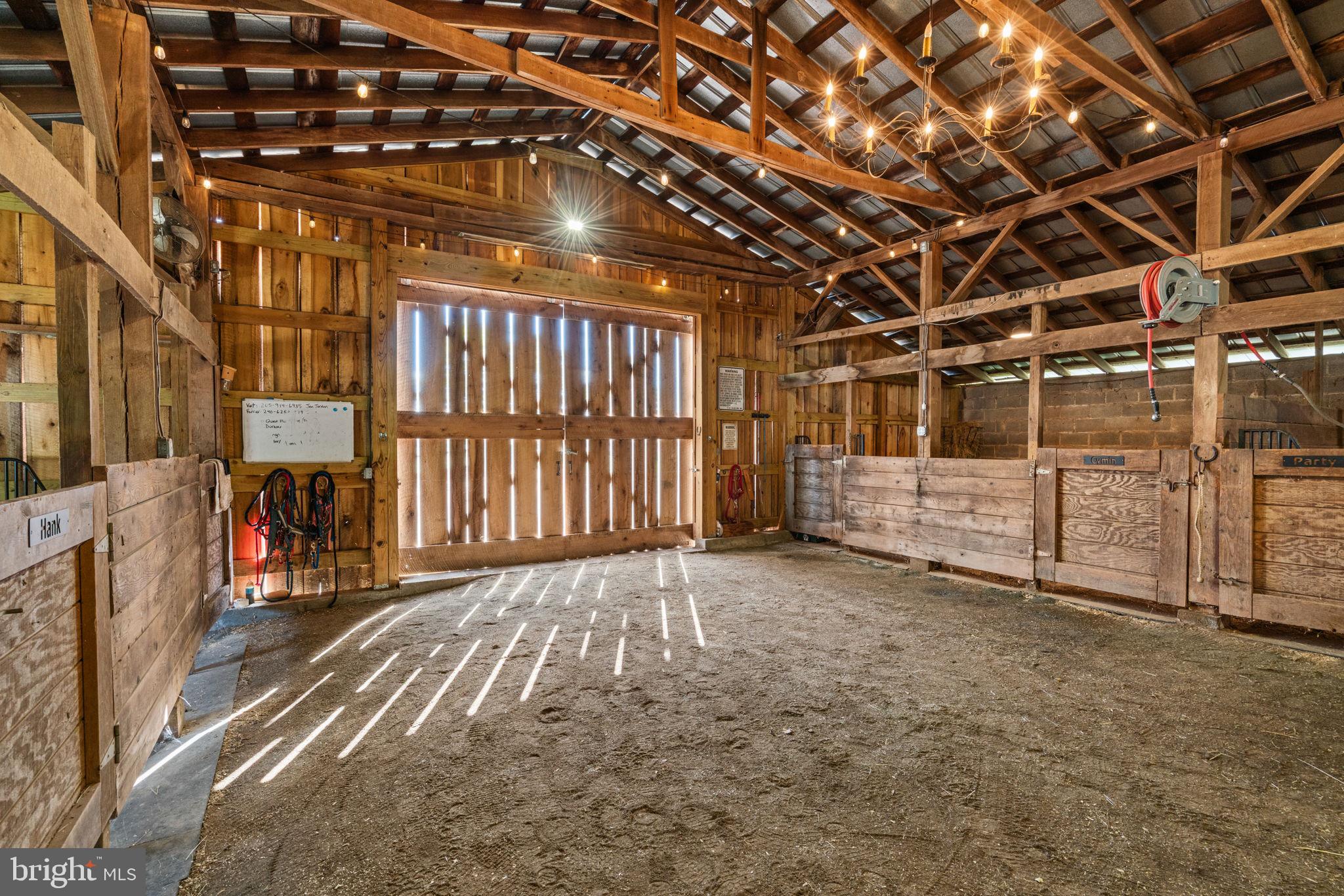 ANGELOS-URBAN - Residential