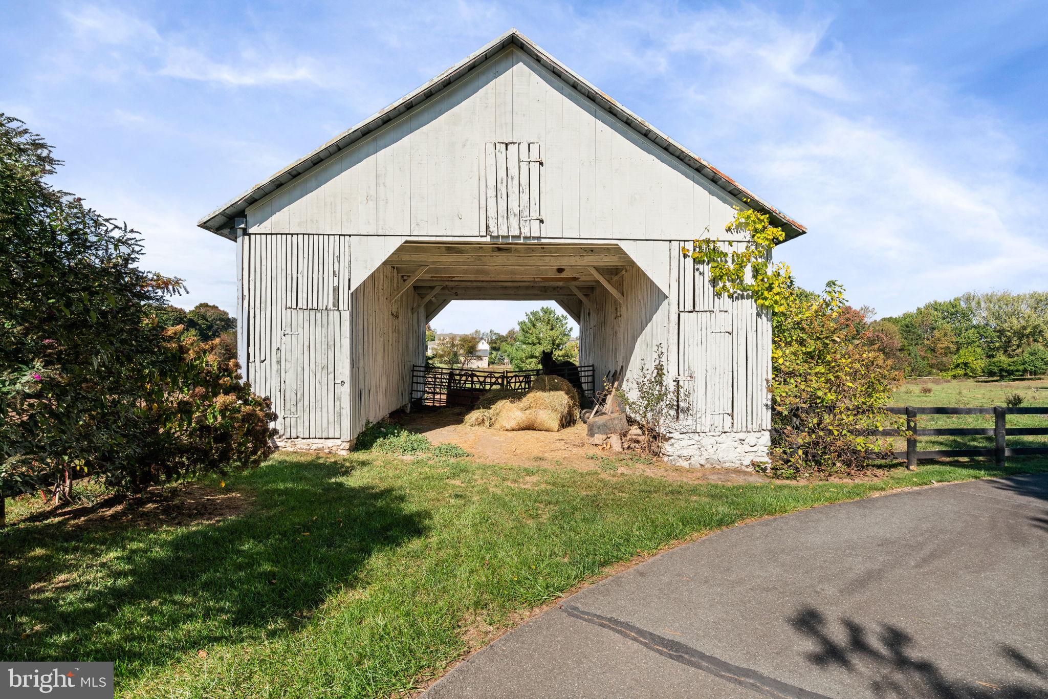 ANGELOS-URBAN - Residential