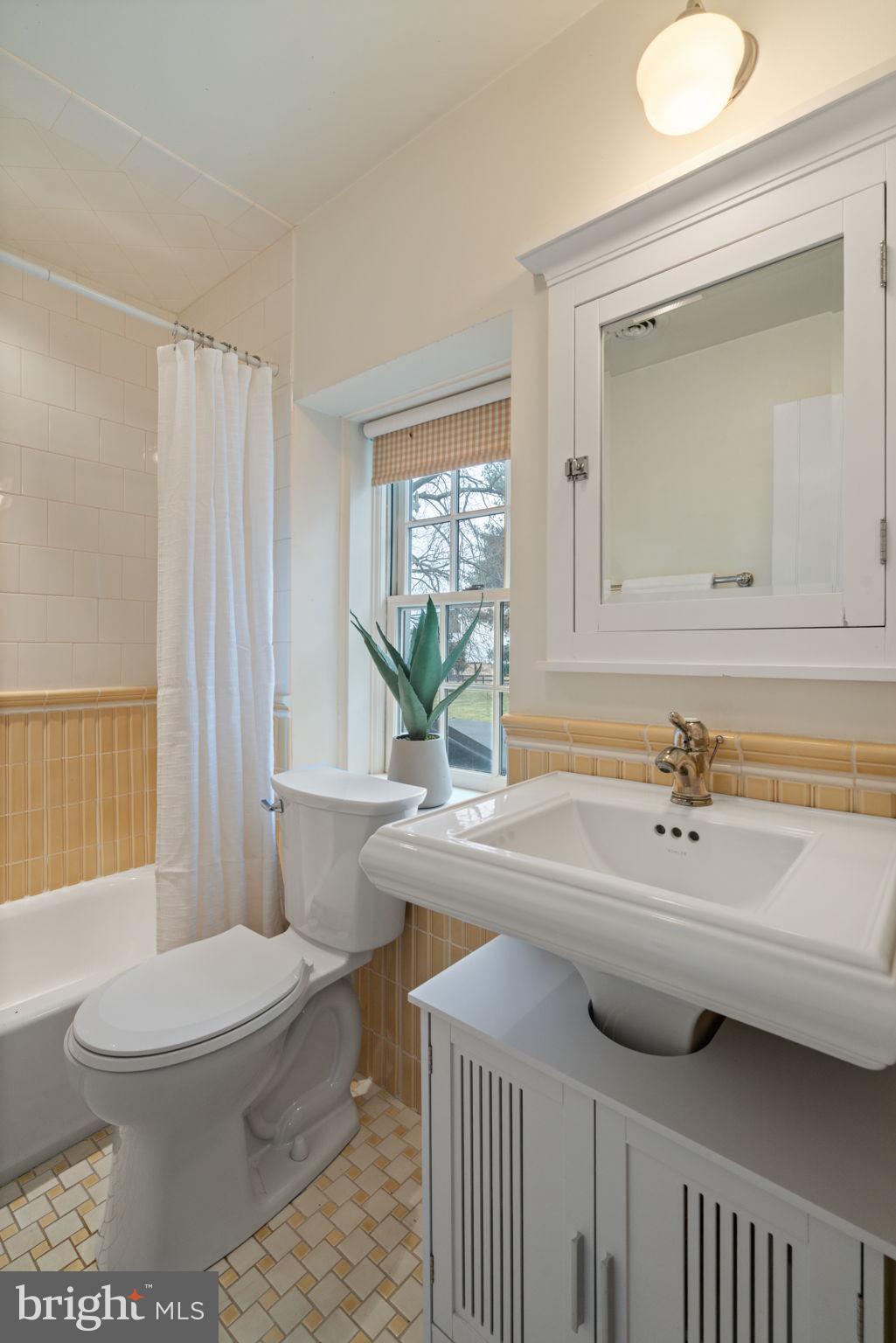 ANGELOS-URBAN - Residential