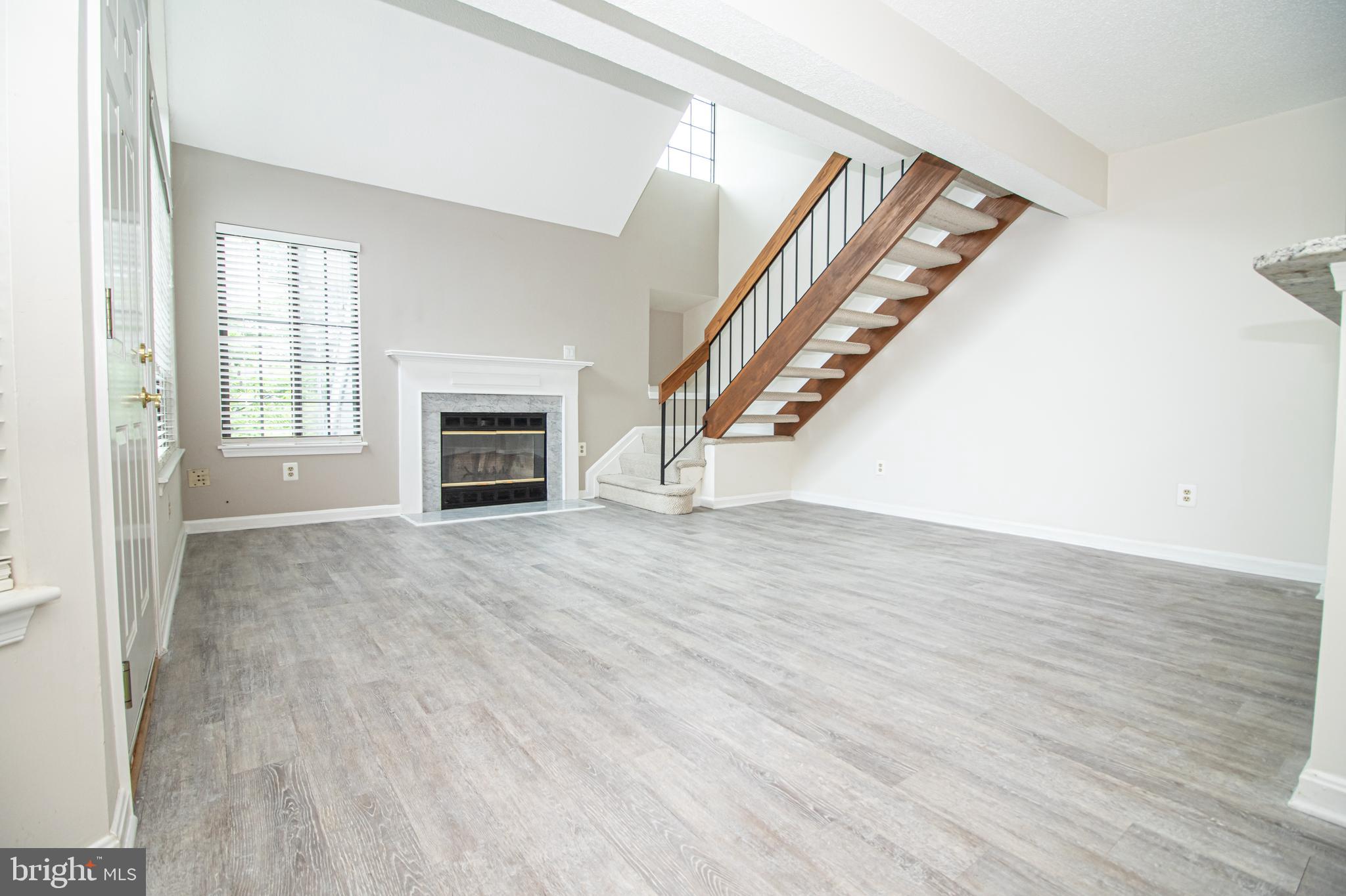 TIERS OF MANCHESTER LAKES - Residential