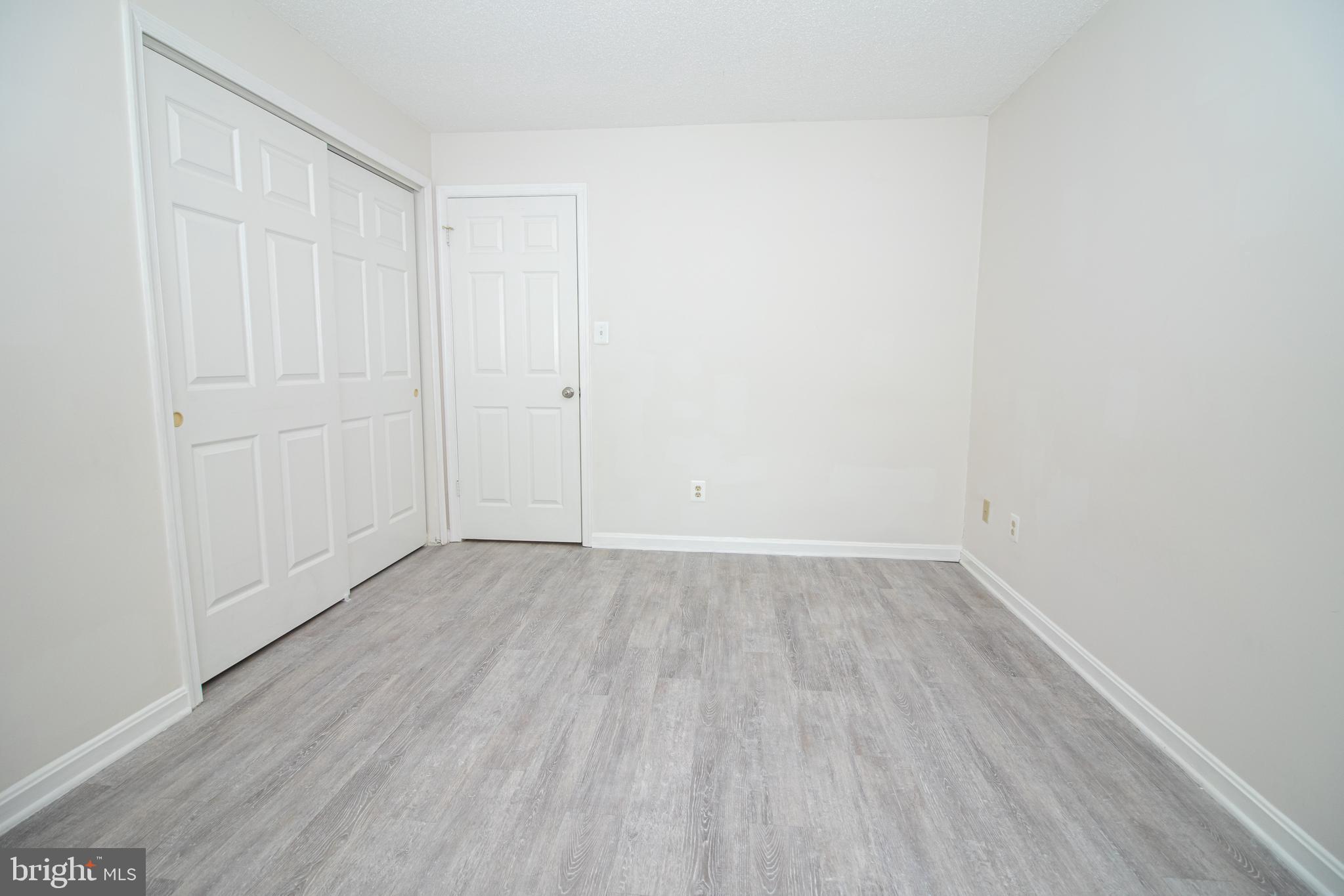 TIERS OF MANCHESTER LAKES - Residential