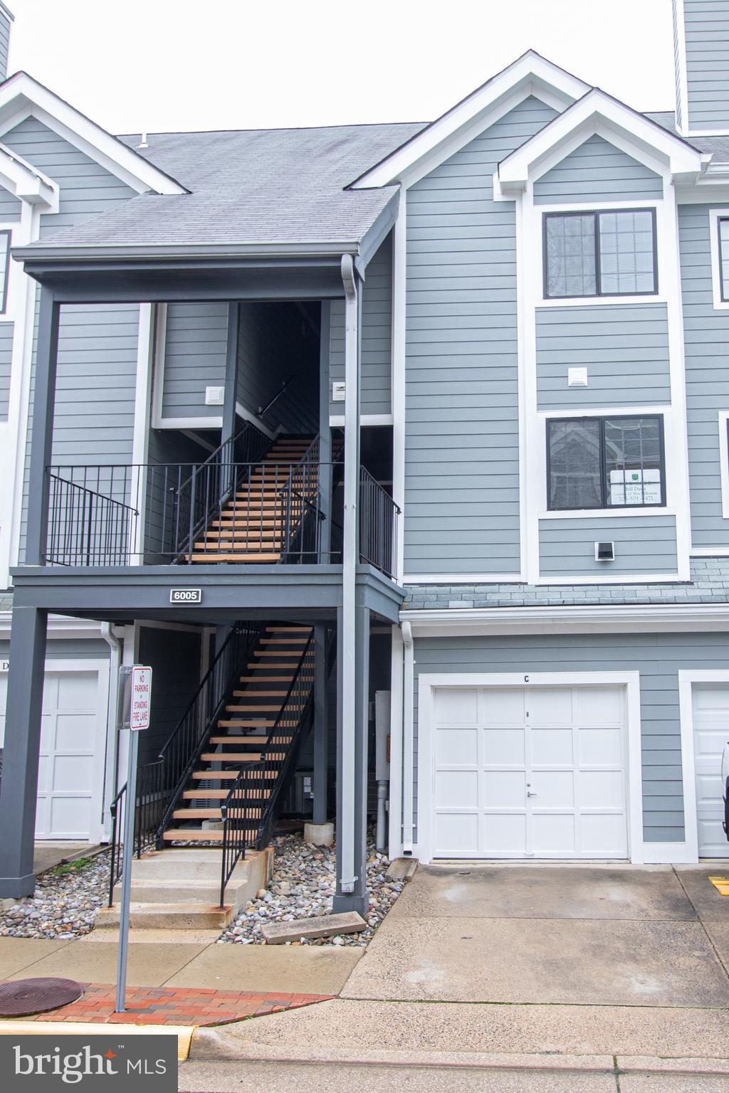 TIERS OF MANCHESTER LAKES - Residential