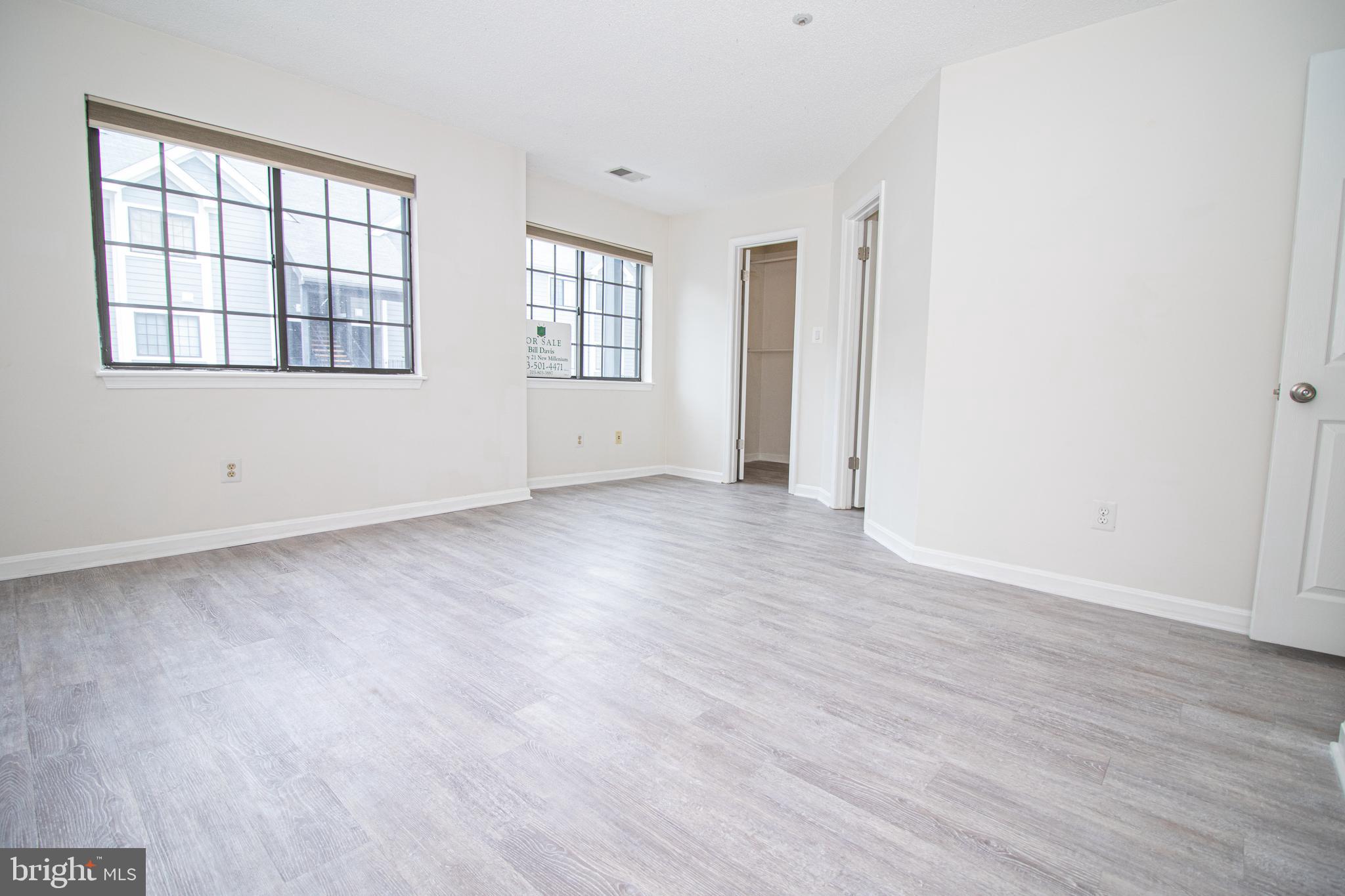 TIERS OF MANCHESTER LAKES - Residential