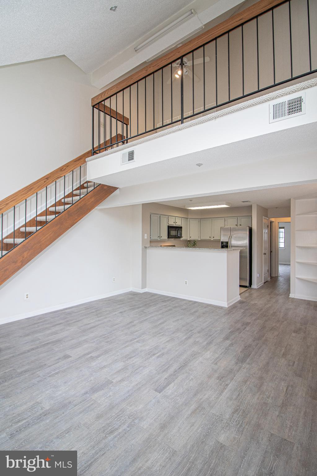 TIERS OF MANCHESTER LAKES - Residential