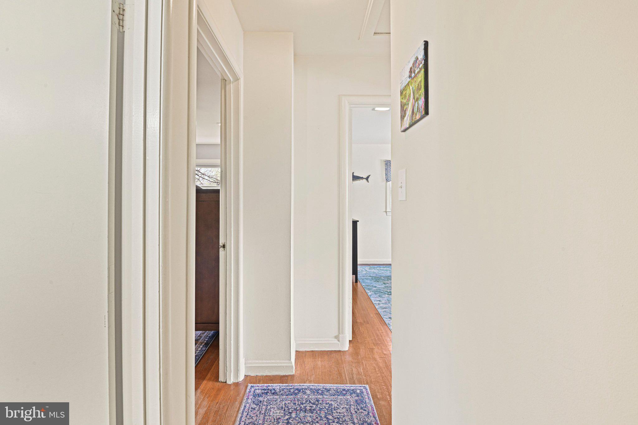 VIENNA WOODS - Residential