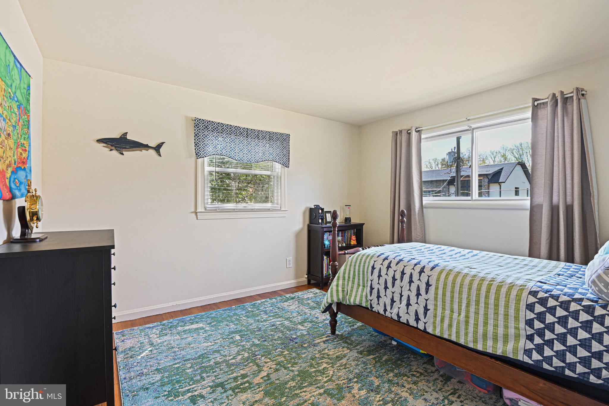 VIENNA WOODS - Residential