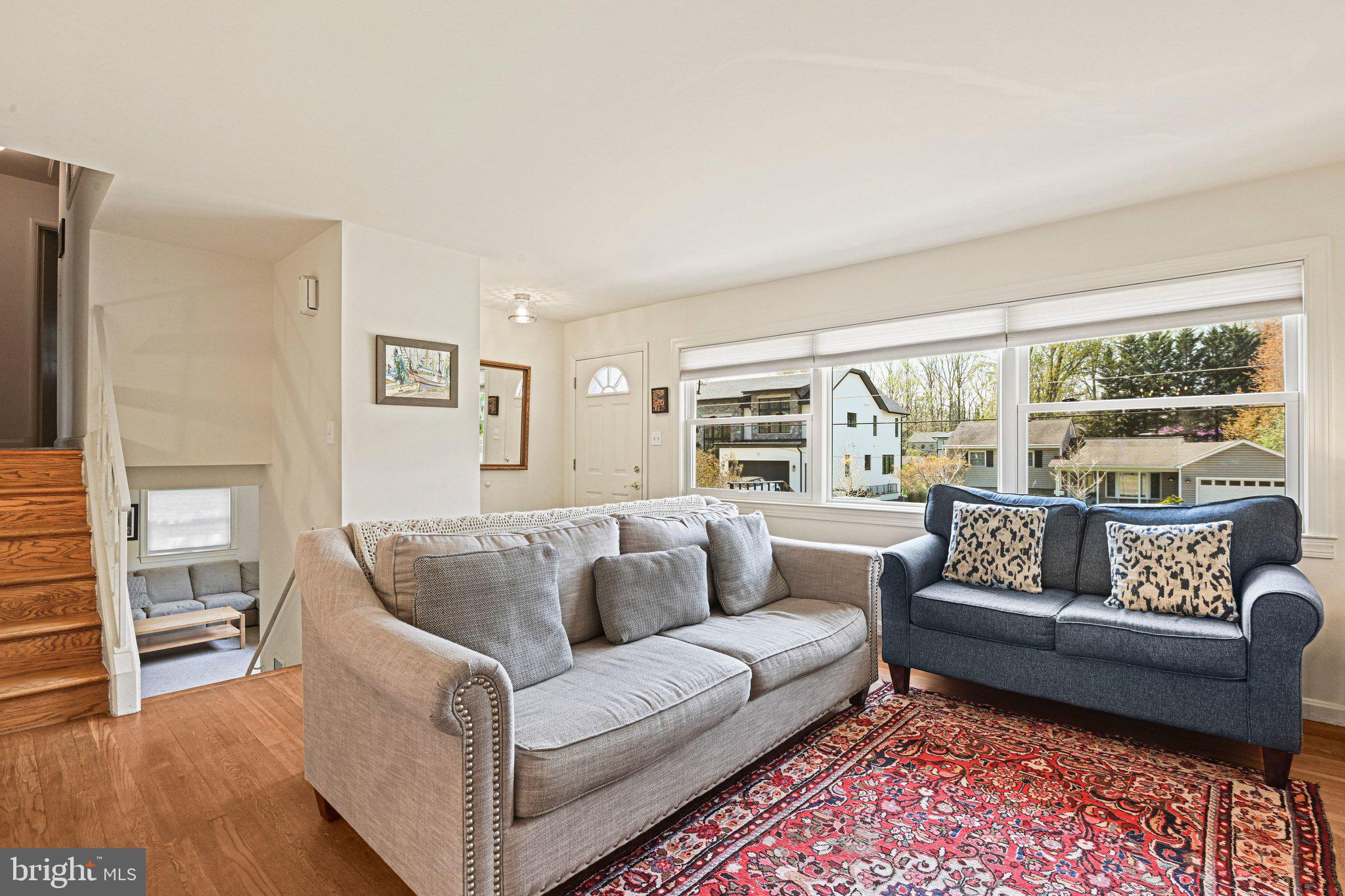 VIENNA WOODS - Residential