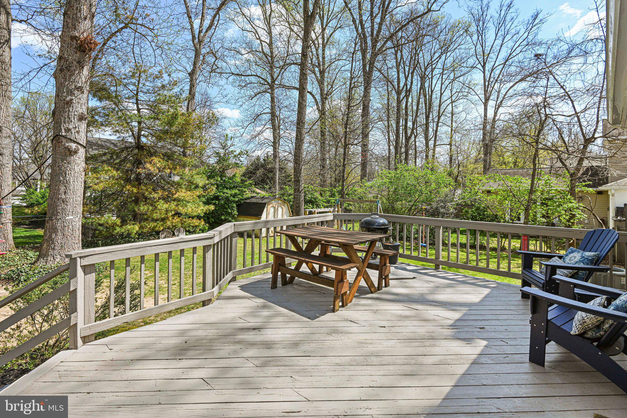 VIENNA WOODS - Residential