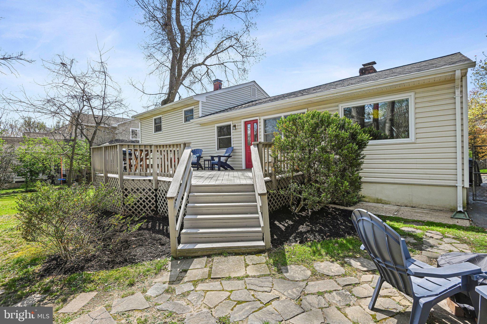 VIENNA WOODS - Residential