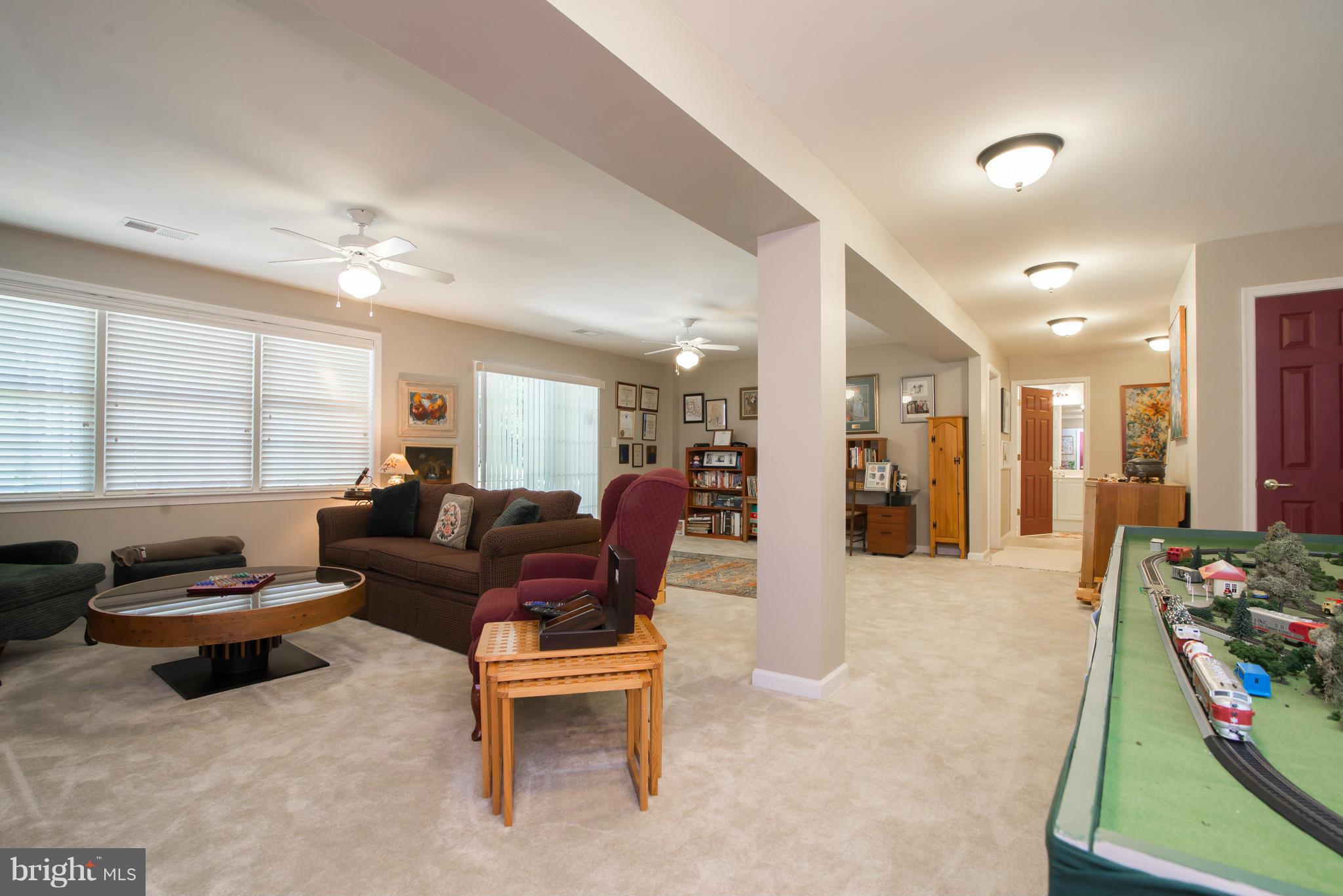 FERNBANK - Residential