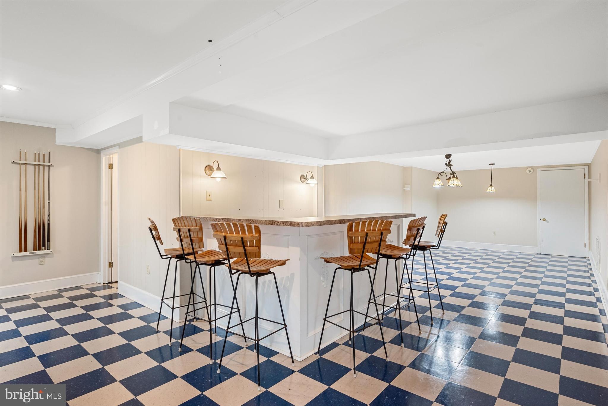 WINCHESTER CITY - Residential