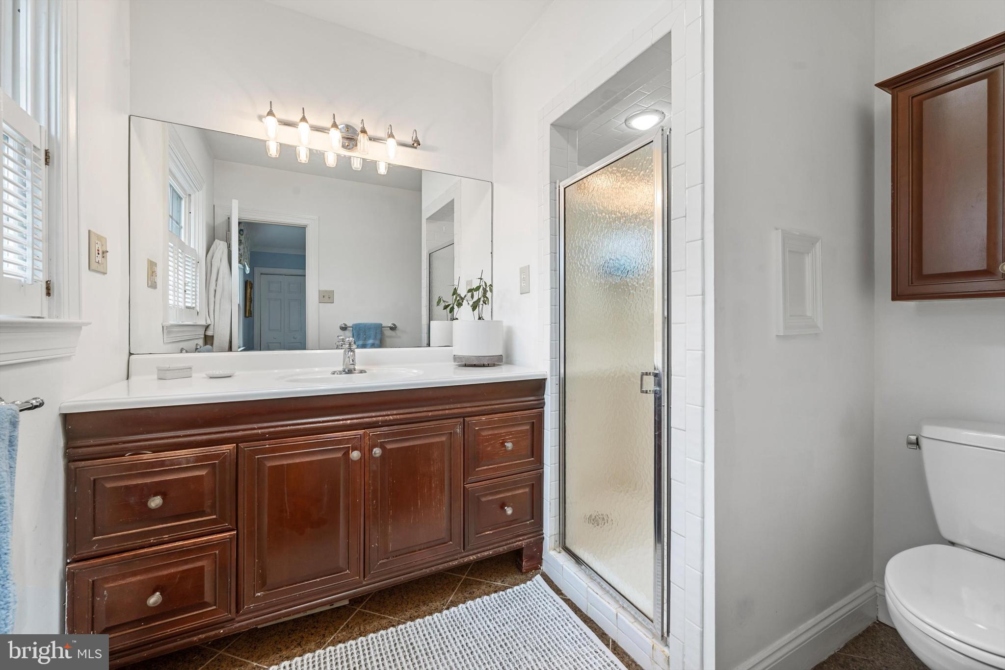 WINCHESTER CITY - Residential