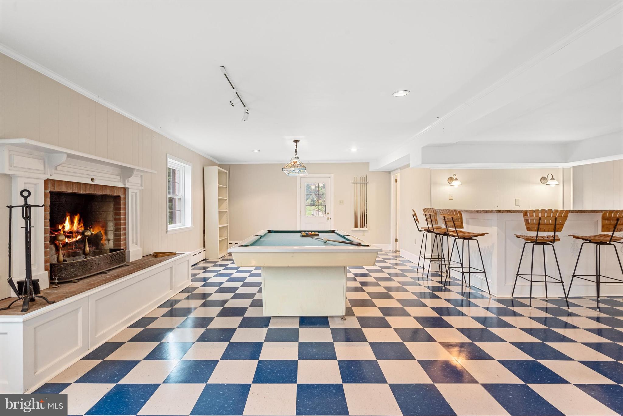 WINCHESTER CITY - Residential