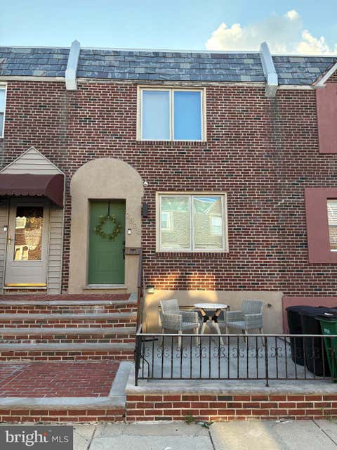 Townhouse For Rent - 2838 S Mildred Street<br/> PHILADELPHIA, PA 19148